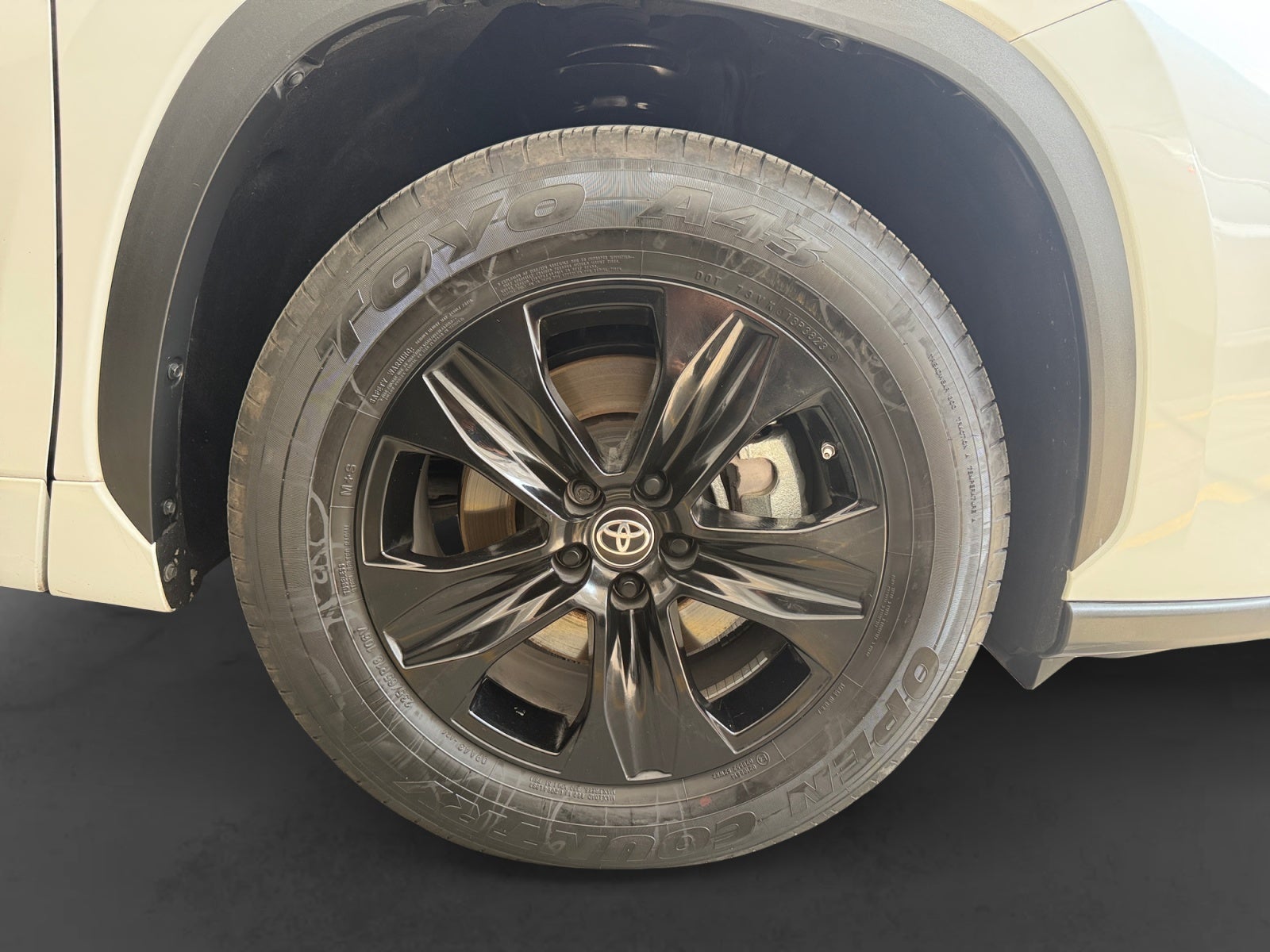 2024 Toyota HIGHLANDER NIGHTSHADE