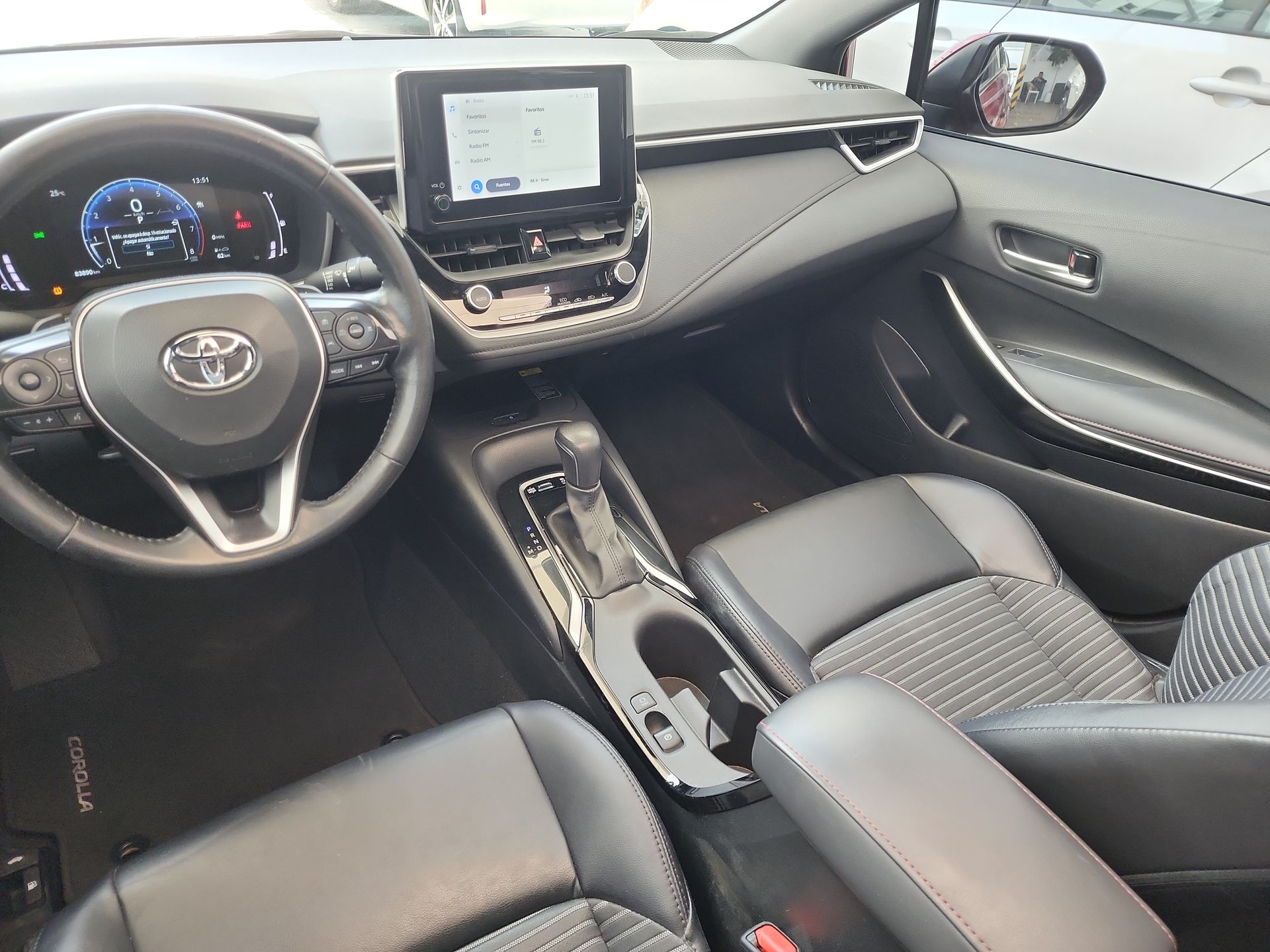 2023 Toyota COROLLA SE CVT