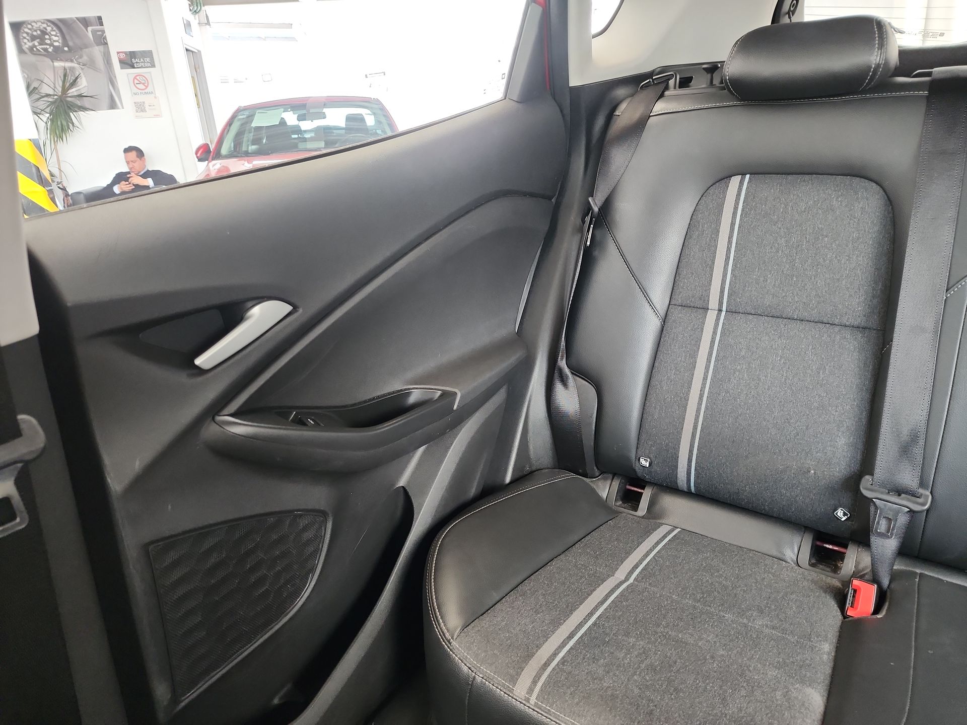 2021 Chevrolet TRACKER LT C