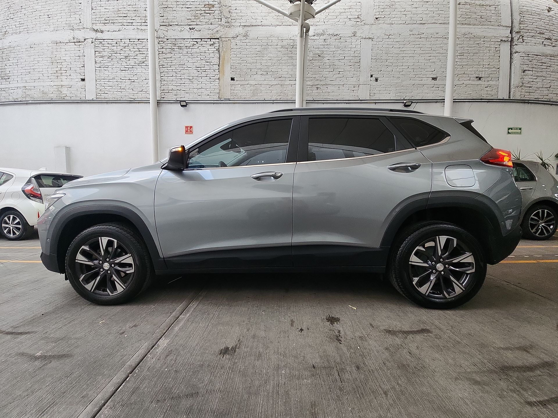 2024 Chevrolet TRACKER PREMIER K