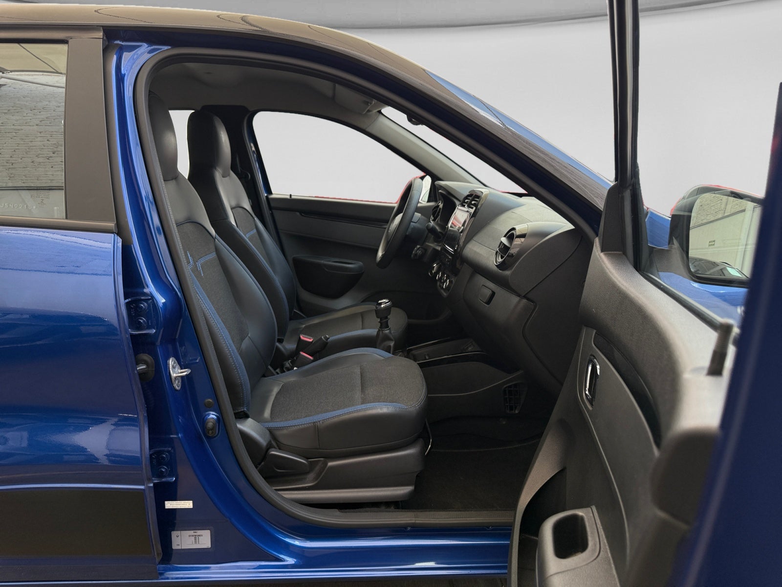 2023 RENAULT KWID BITONO