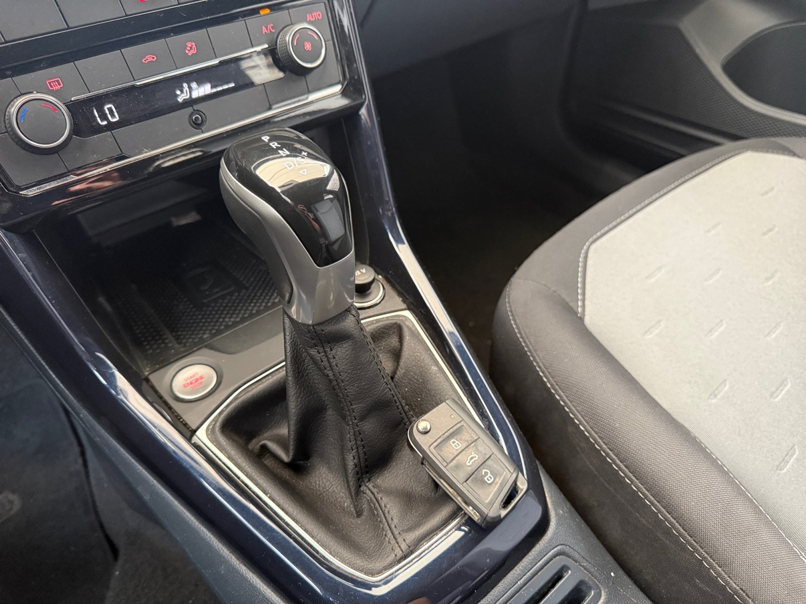 2022 Volkswagen T-CROSS TSI COMFORTLINE