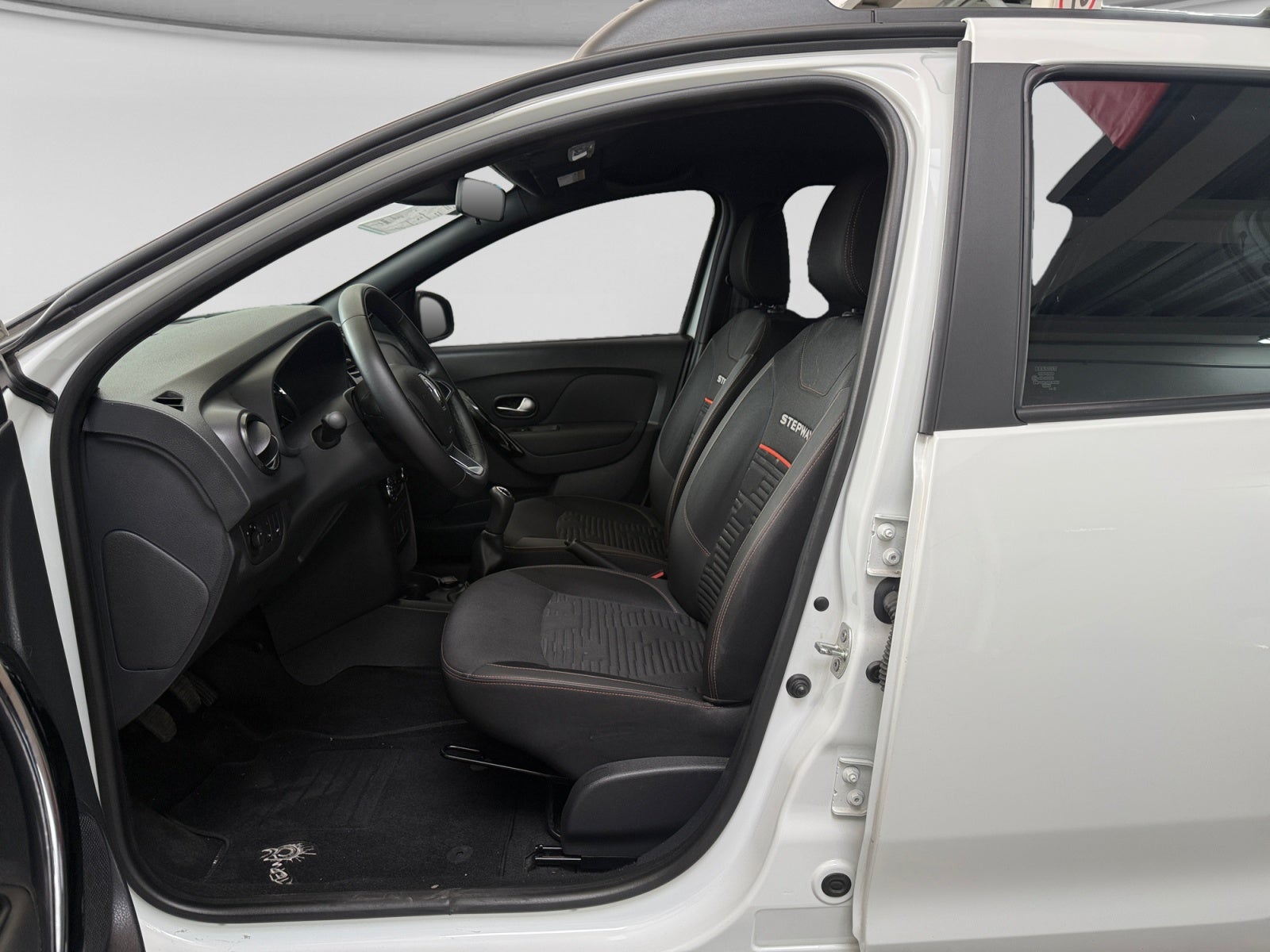 2023 RENAULT STEPWAY INTENS MT
