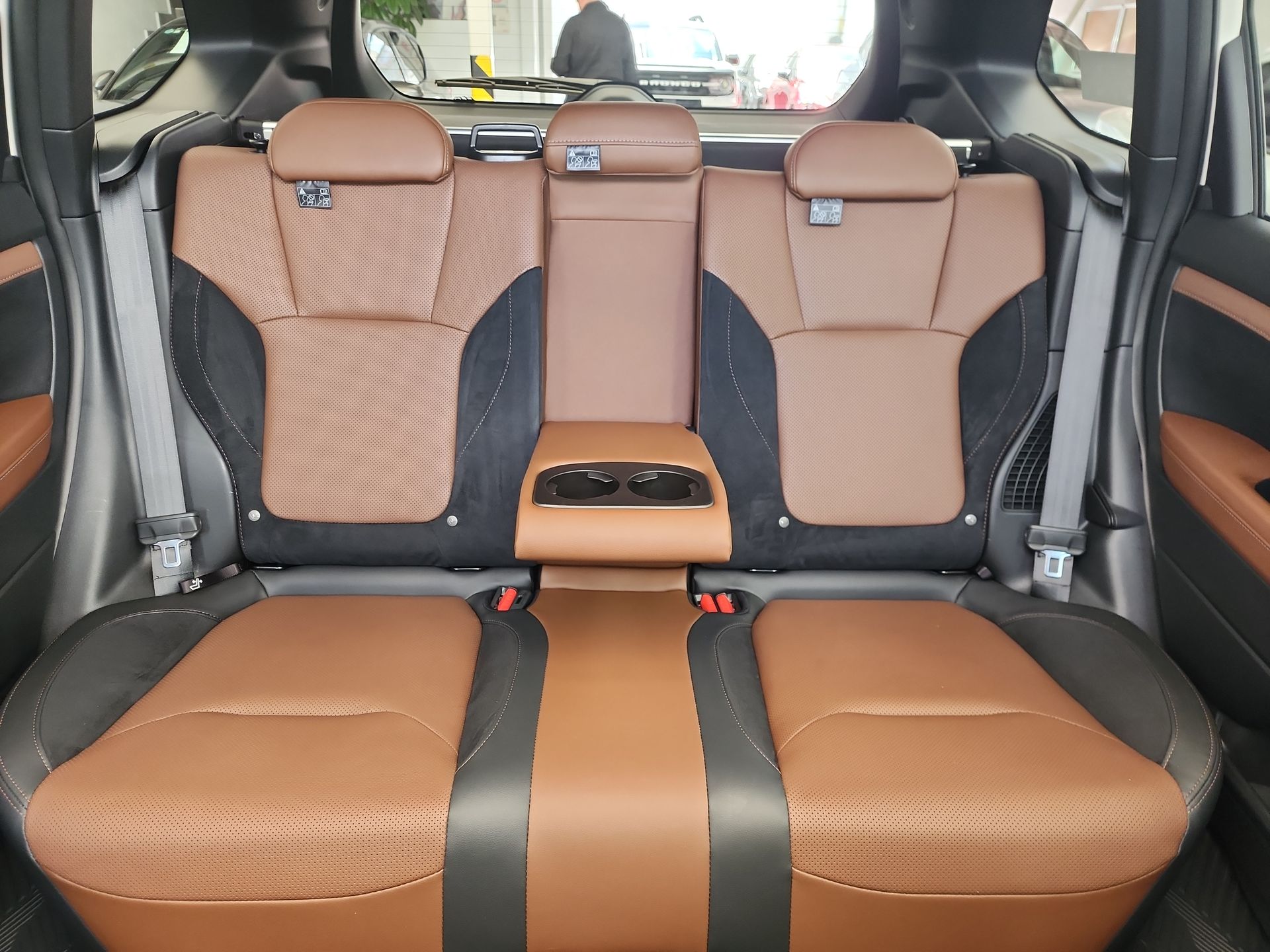 2026 Subaru B9 2.5I E-BOXER HEV CVT