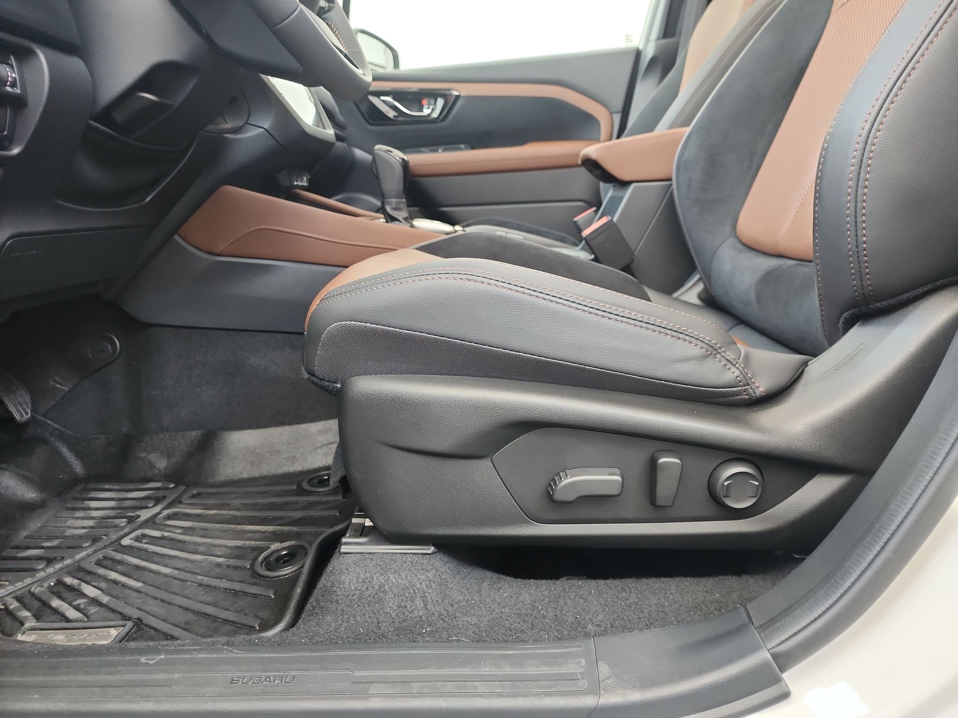 2026 Subaru B9 2.5I E-BOXER HEV CVT