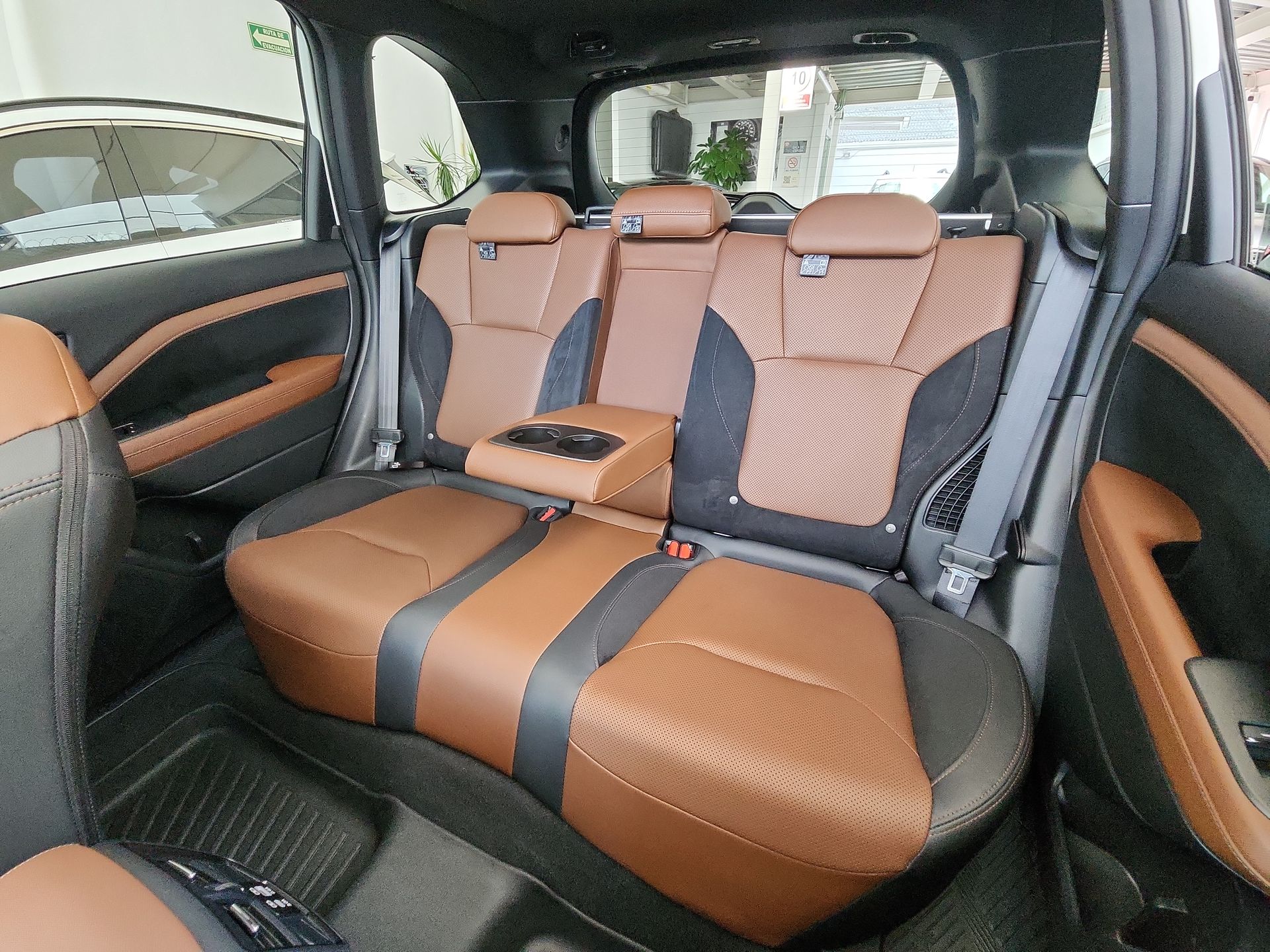 2026 Subaru B9 2.5I E-BOXER HEV CVT