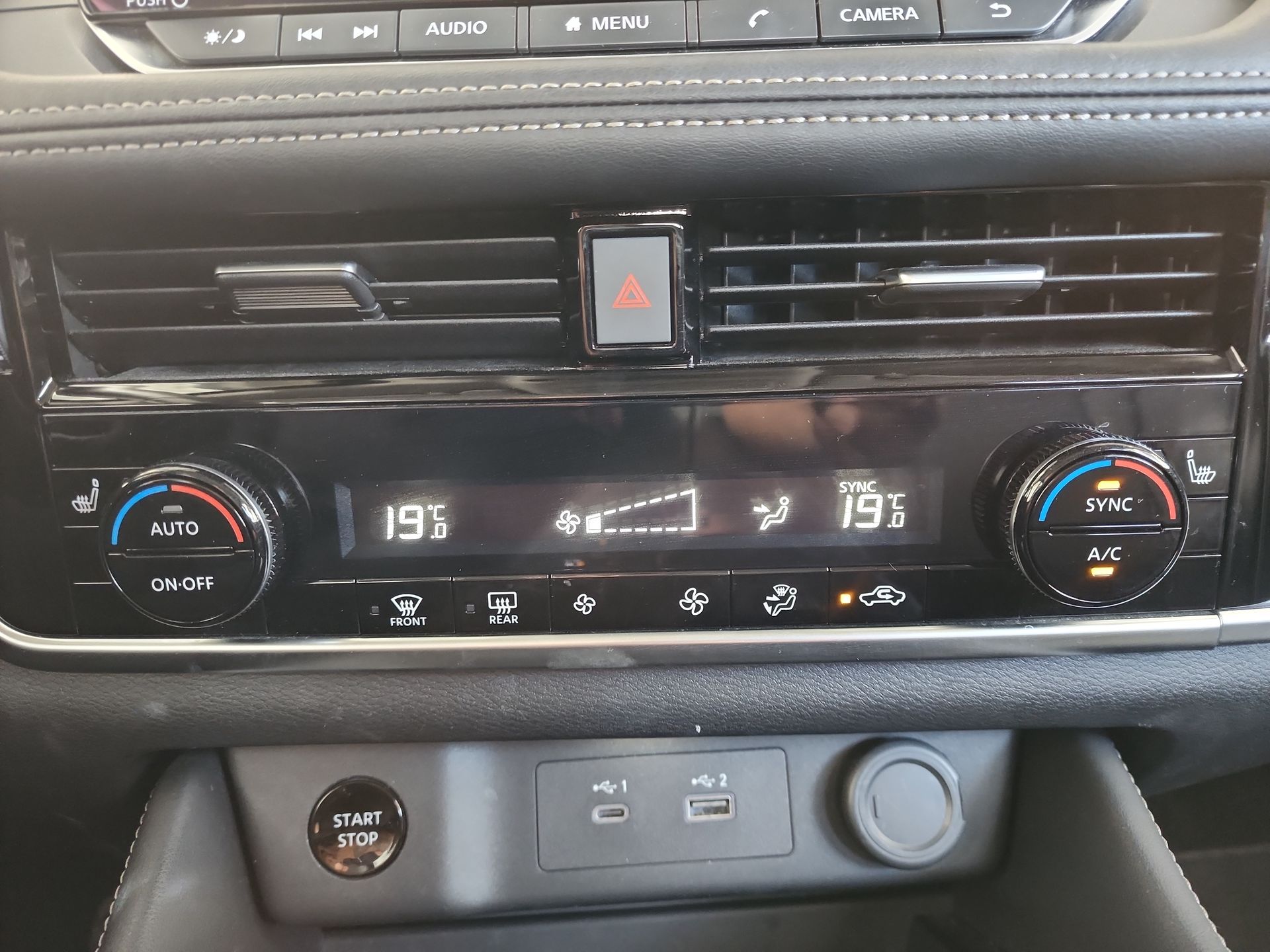 2025 Nissan X-TRAIL EXCLUSIVE E-POWER 2 ROW 25