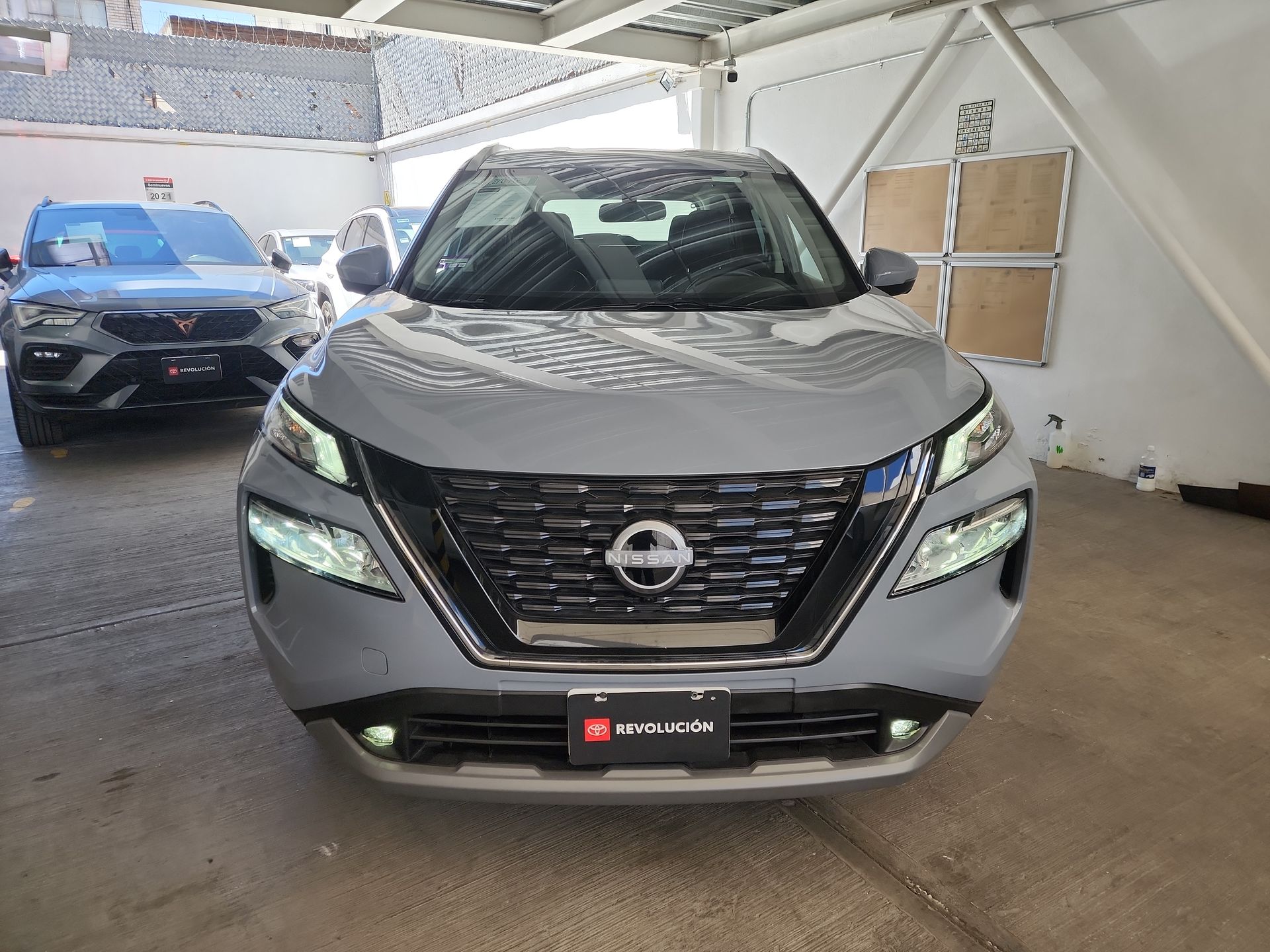2025 Nissan X-TRAIL EXCLUSIVE E-POWER 2 ROW 25