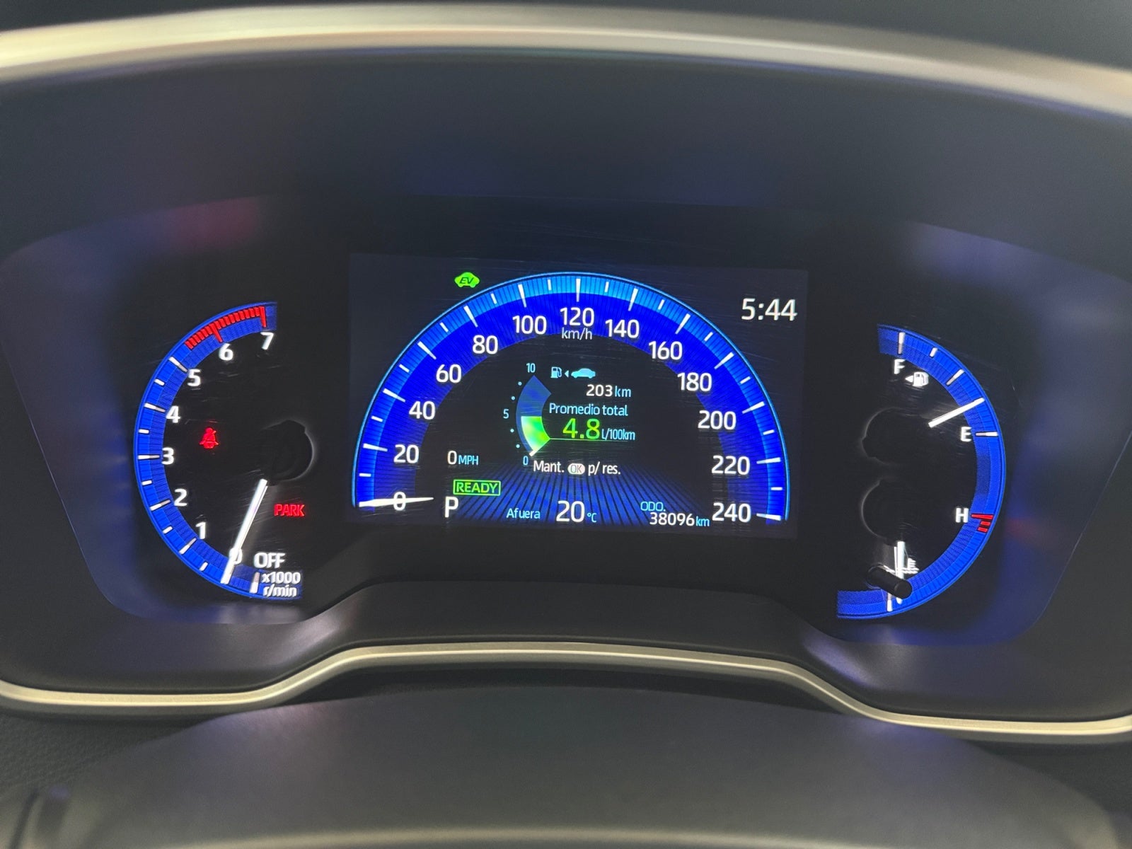 2022 Toyota COROLLA LE HV