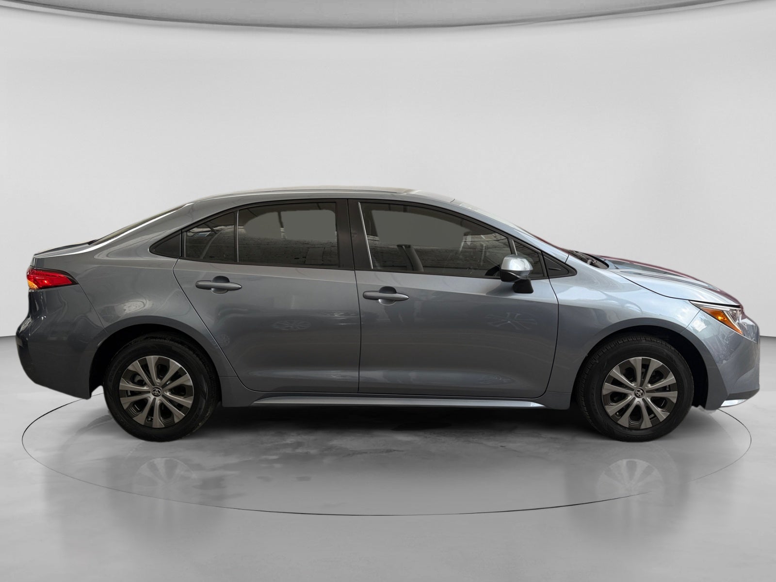 2022 Toyota COROLLA LE HV