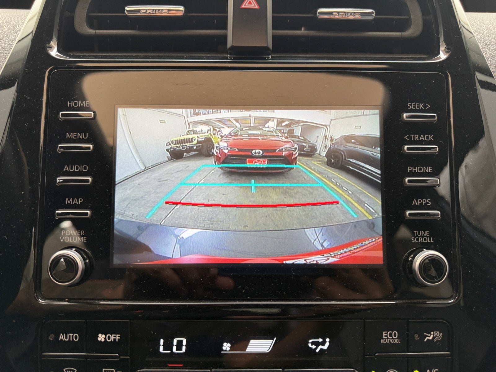 2021 Toyota PRIUS BASE PREMIUM