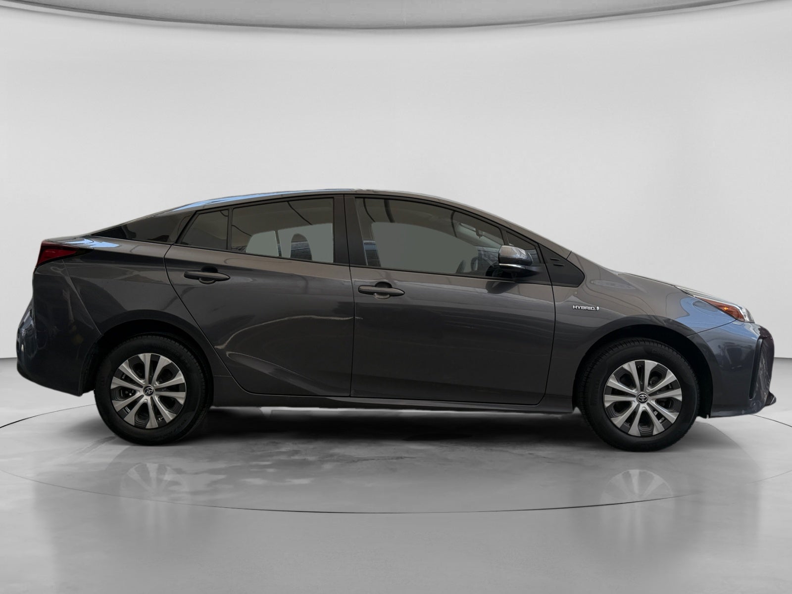 2022 Toyota PRIUS BASE BASE