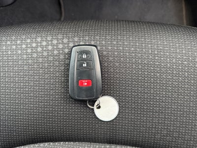 2022 Toyota PRIUS BASE BASE