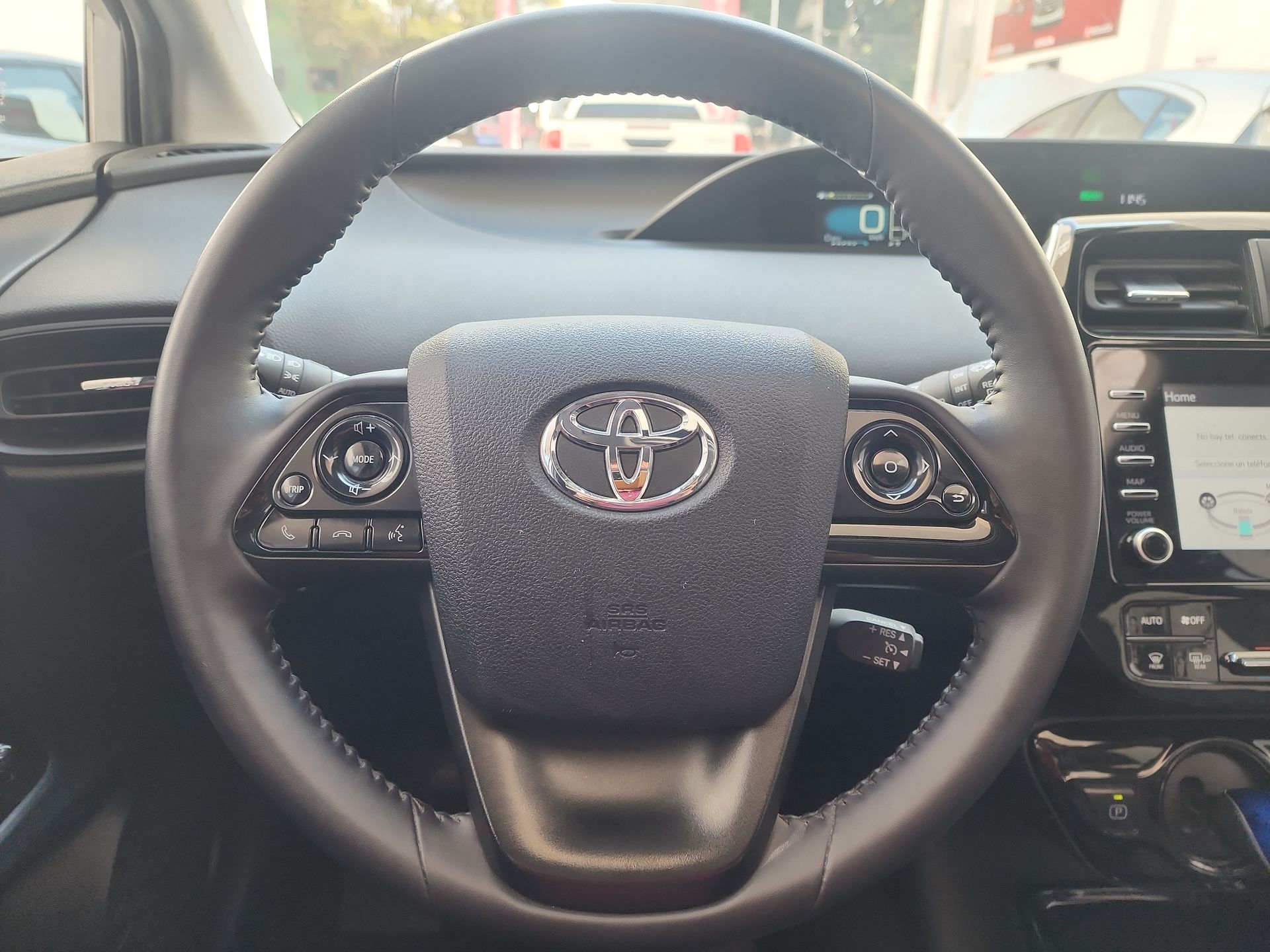 2020 Toyota PRIUS PREMIUM