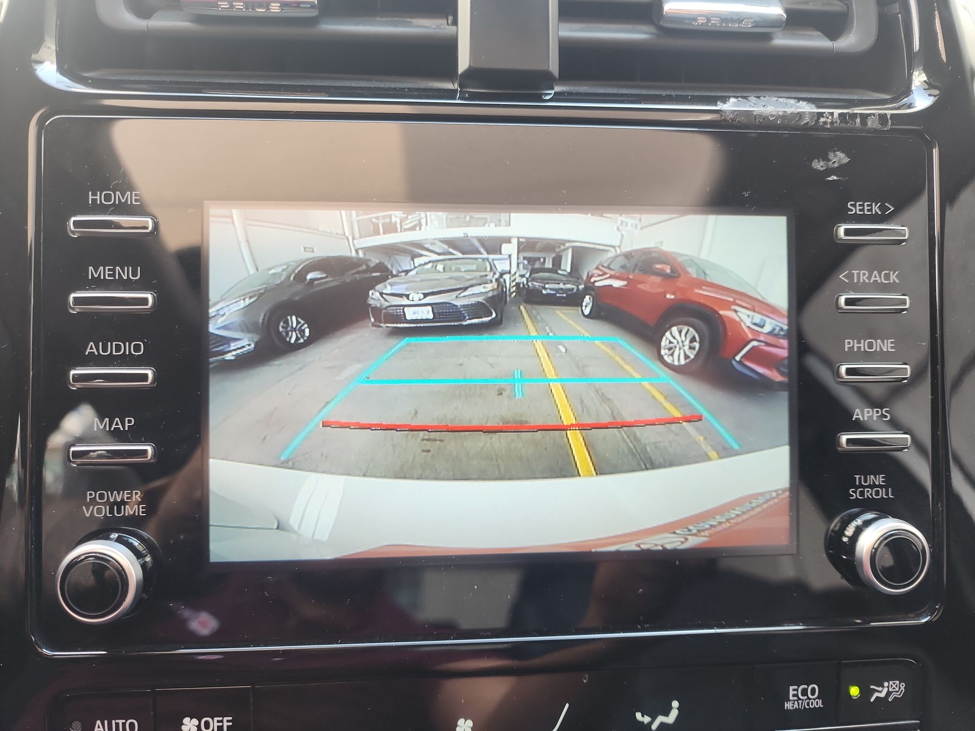 2020 Toyota PRIUS PREMIUM