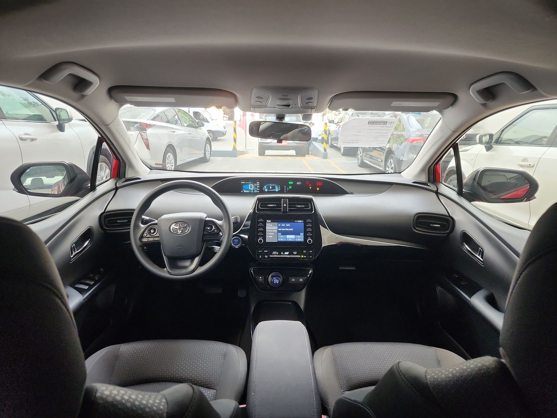 2020 Toyota PRIUS BASE