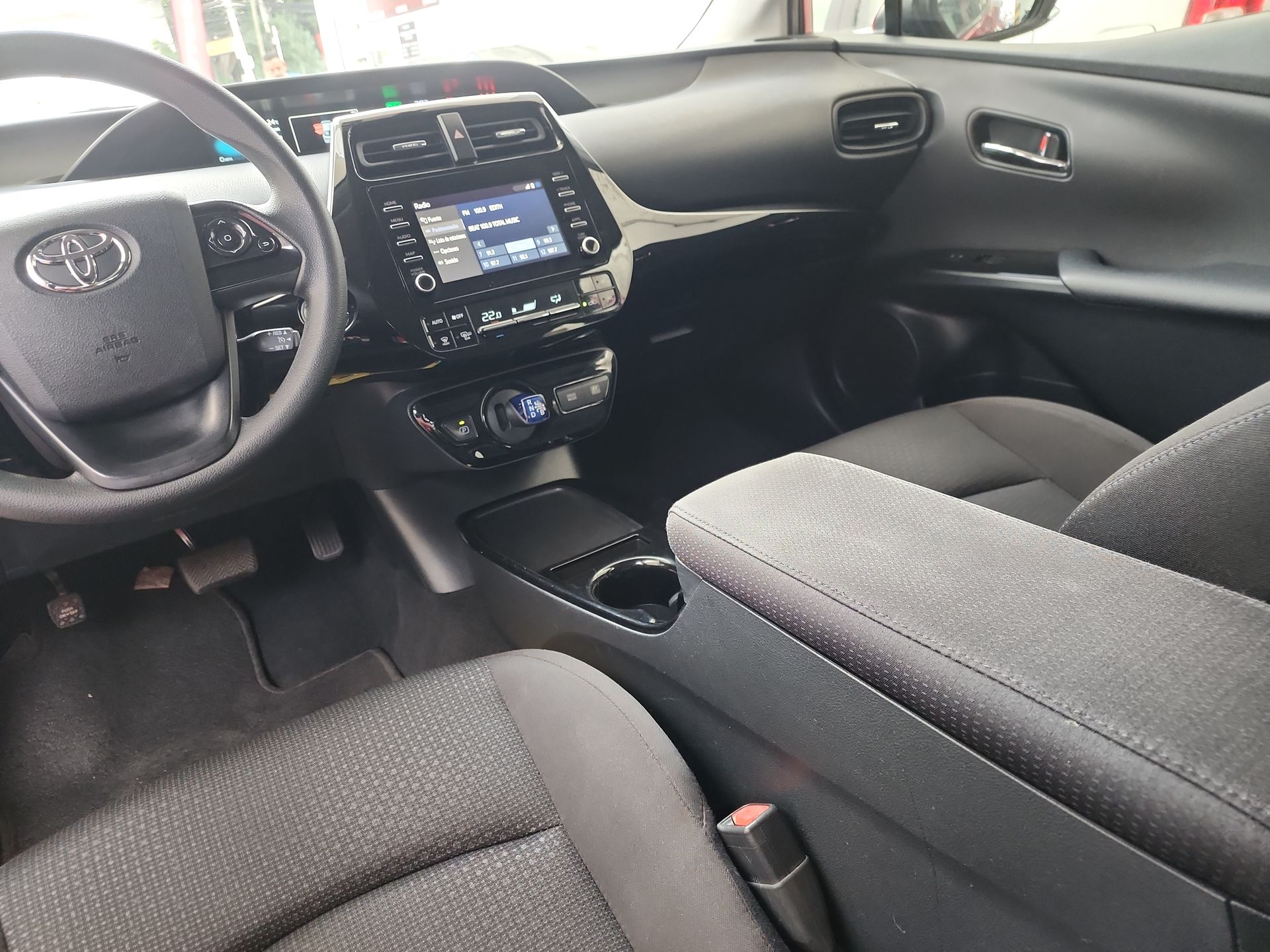 2020 Toyota PRIUS BASE