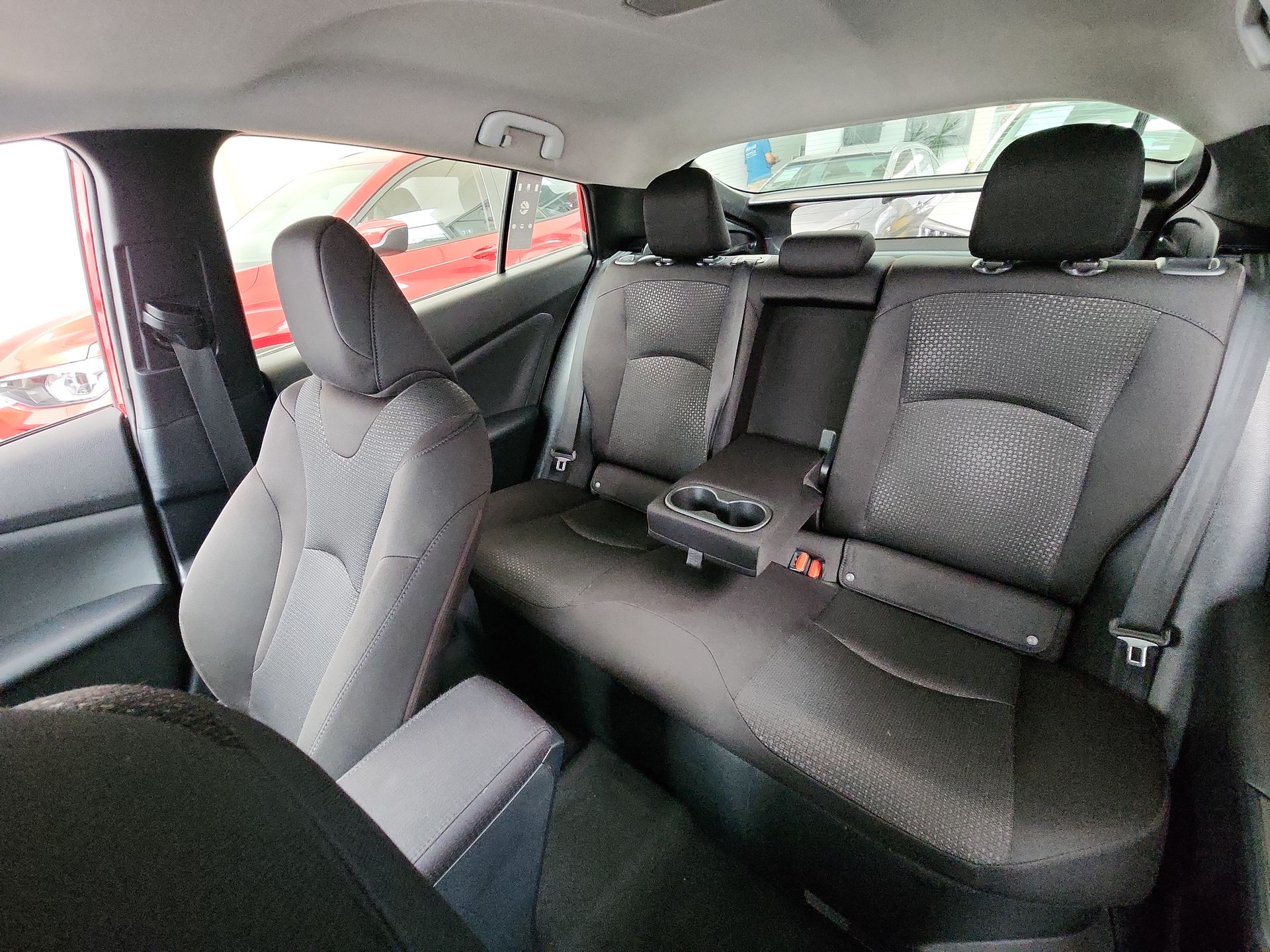 2020 Toyota PRIUS BASE