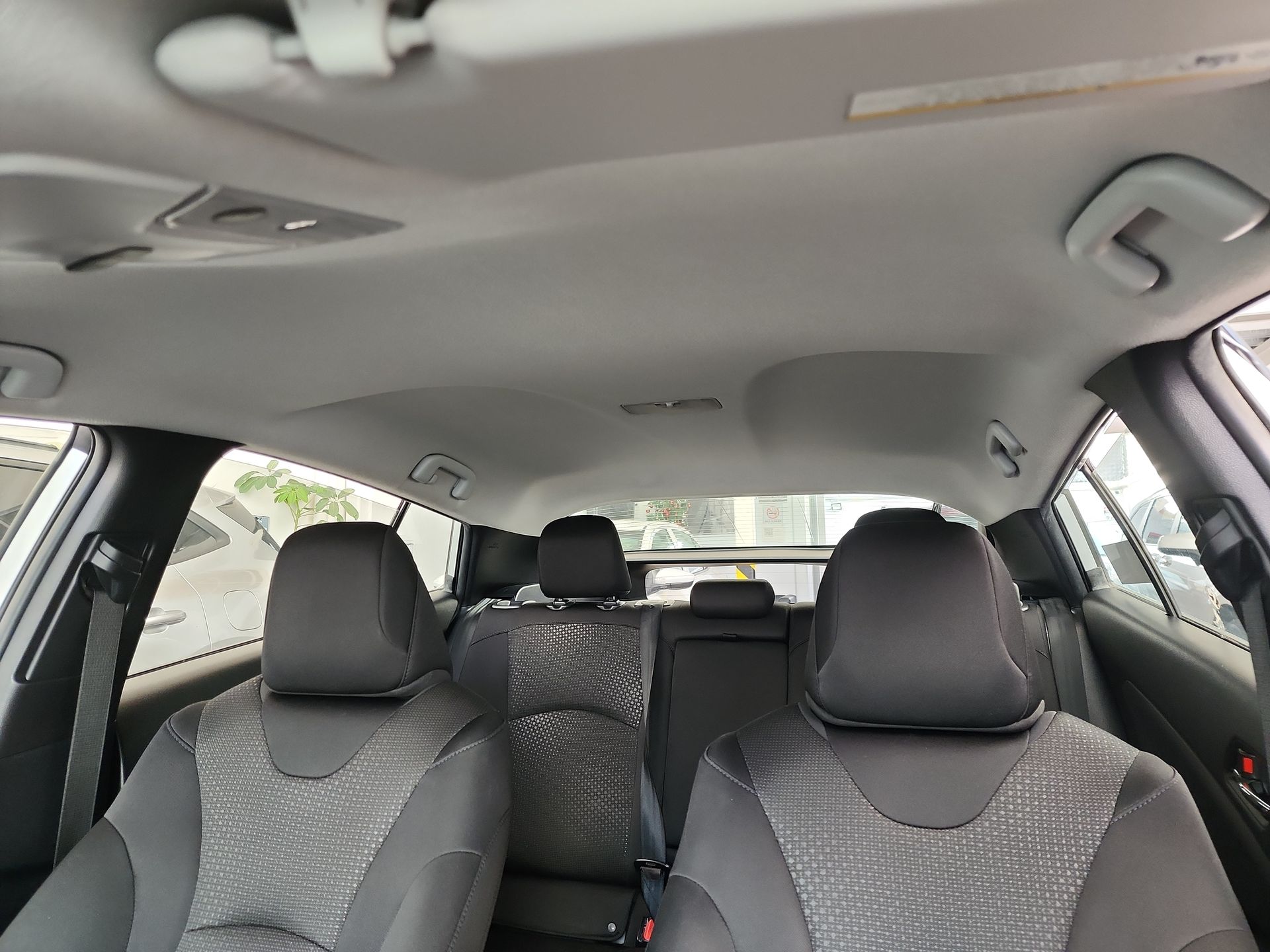 2020 Toyota PRIUS BASE BASE