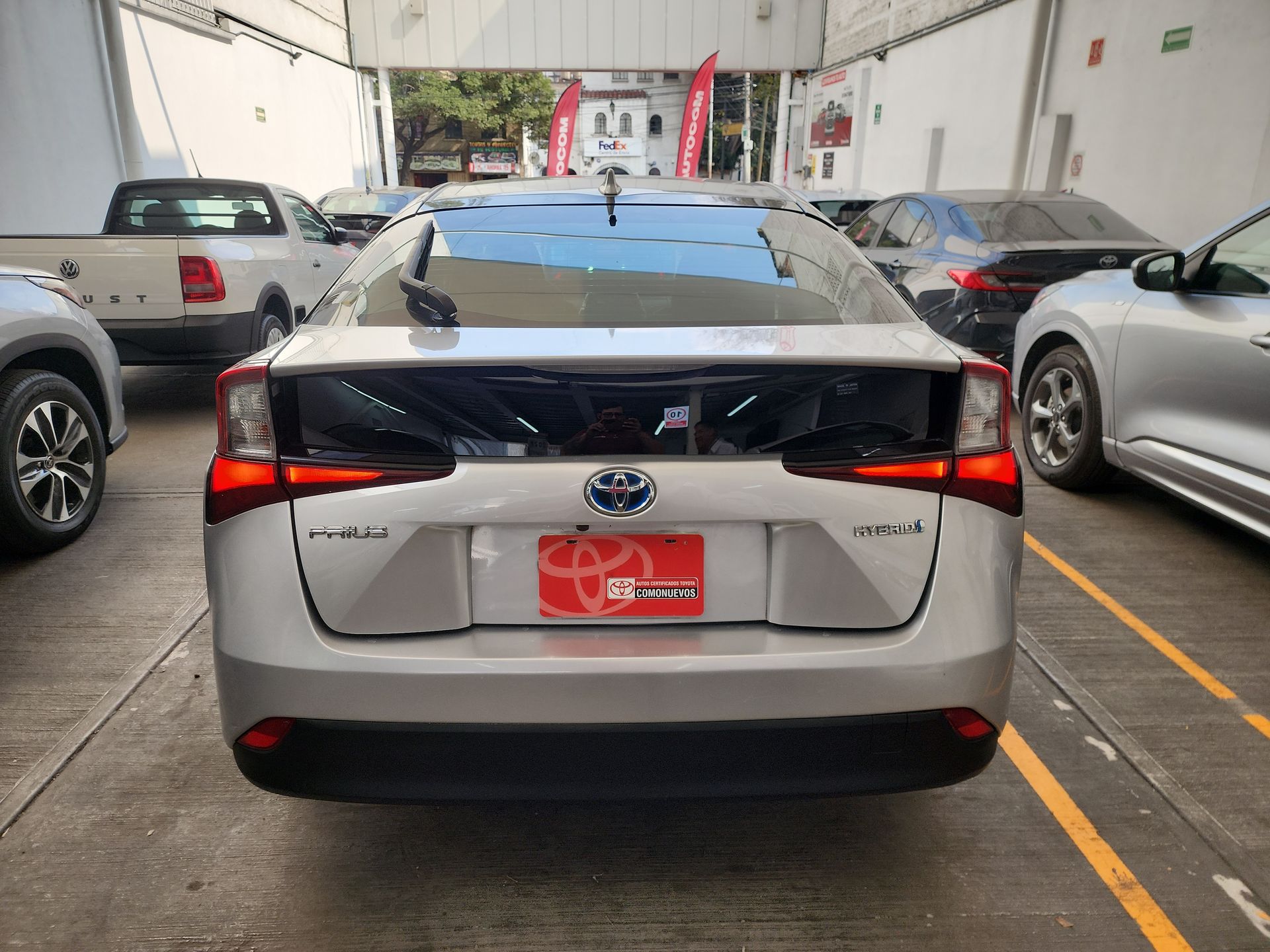 2020 Toyota PRIUS BASE BASE