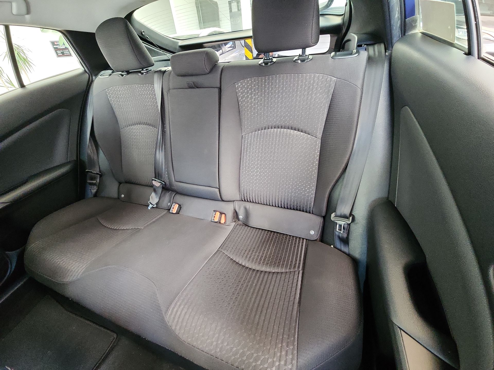 2016 Toyota PRIUS BASE CVT