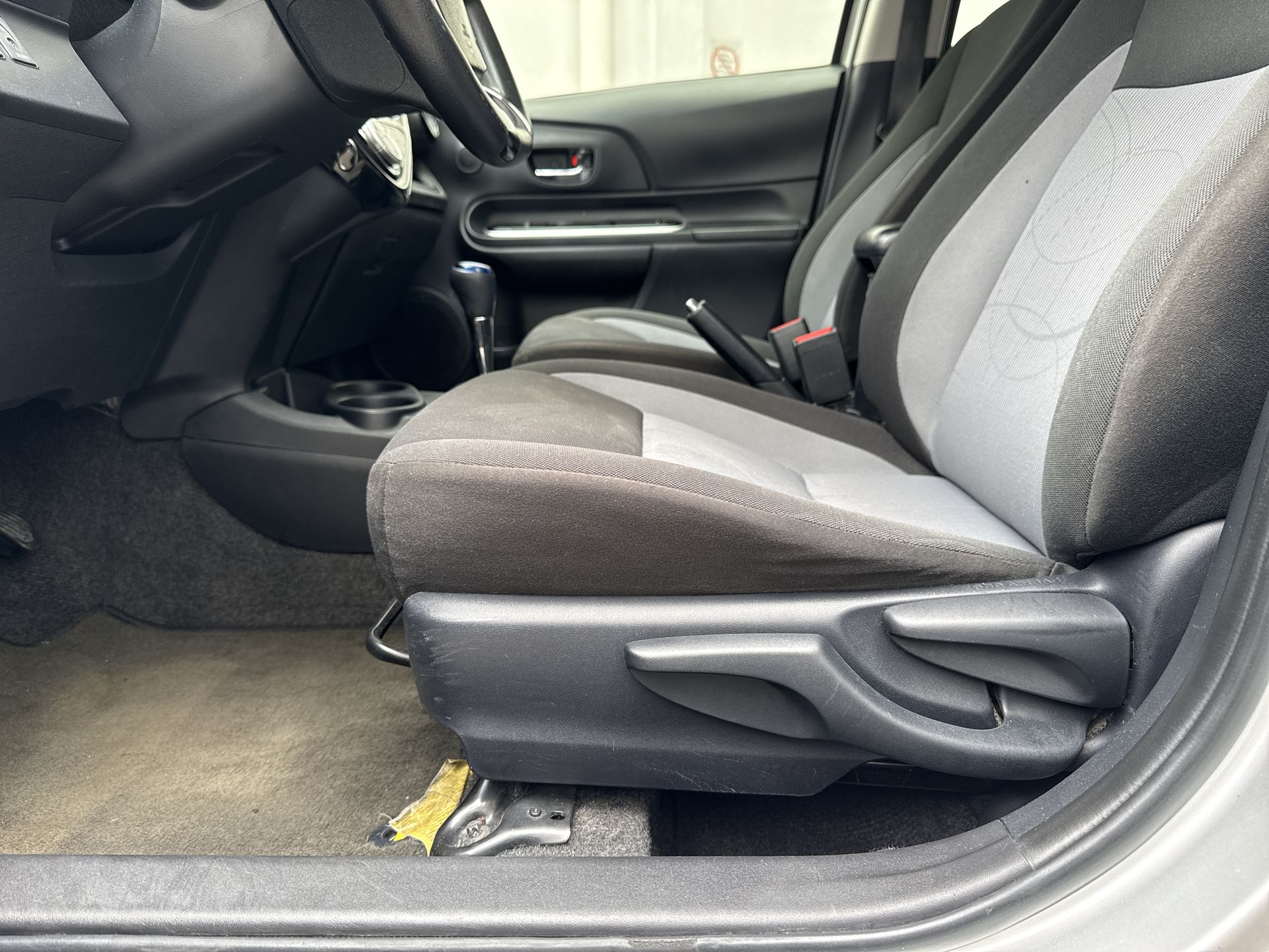 2020 Toyota PRIUS PRIUS C