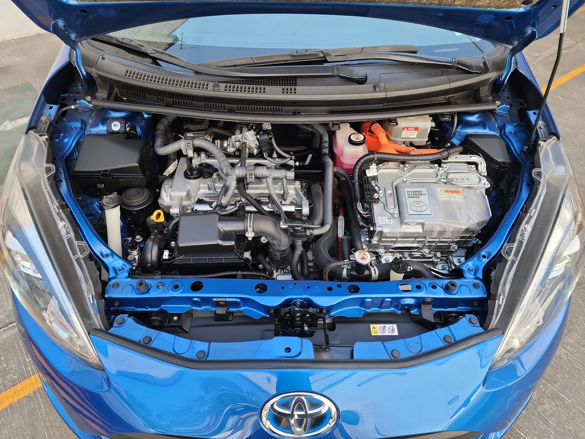 2020 Toyota PRIUS PRIUS C