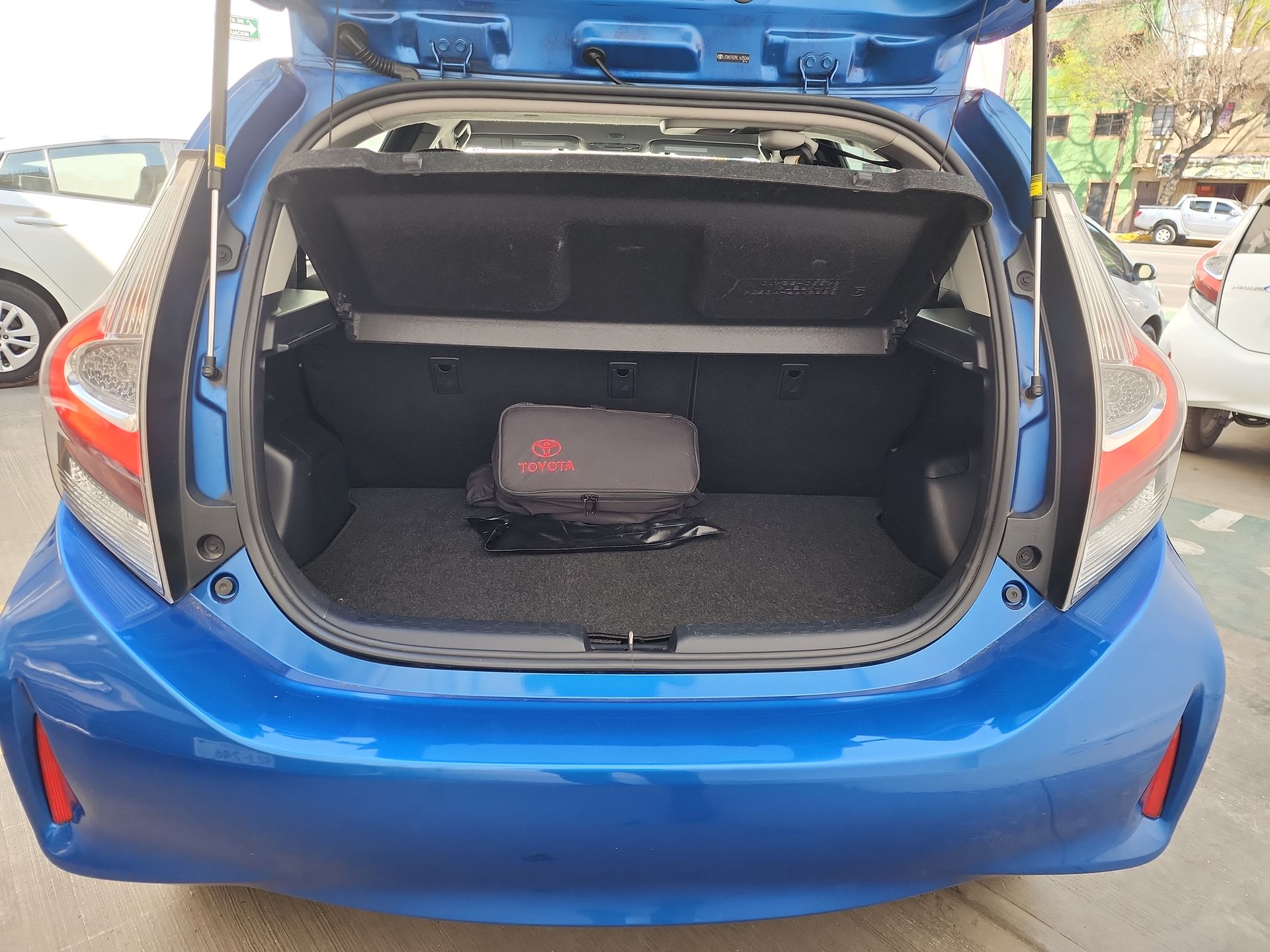 2020 Toyota PRIUS PRIUS C