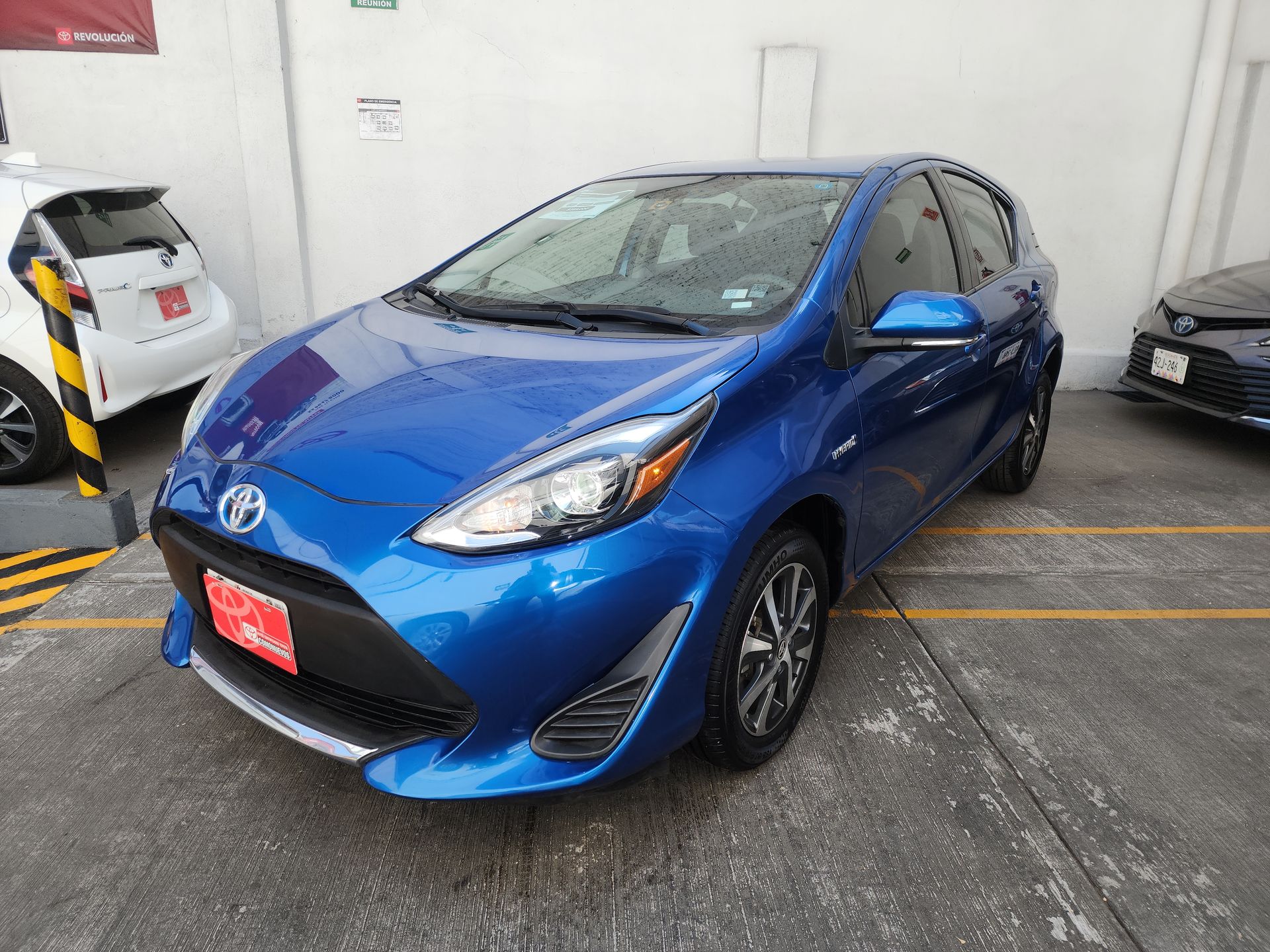 2020 Toyota PRIUS PRIUS C