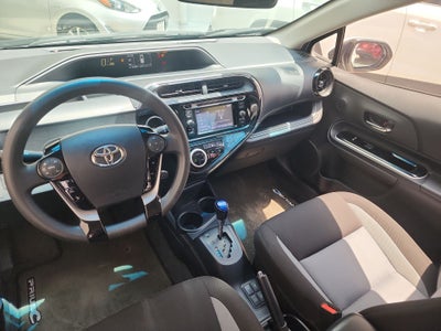 2021 Toyota PRIUS PRIUS C