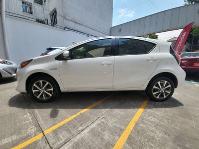 2021 Toyota PRIUS PRIUS C