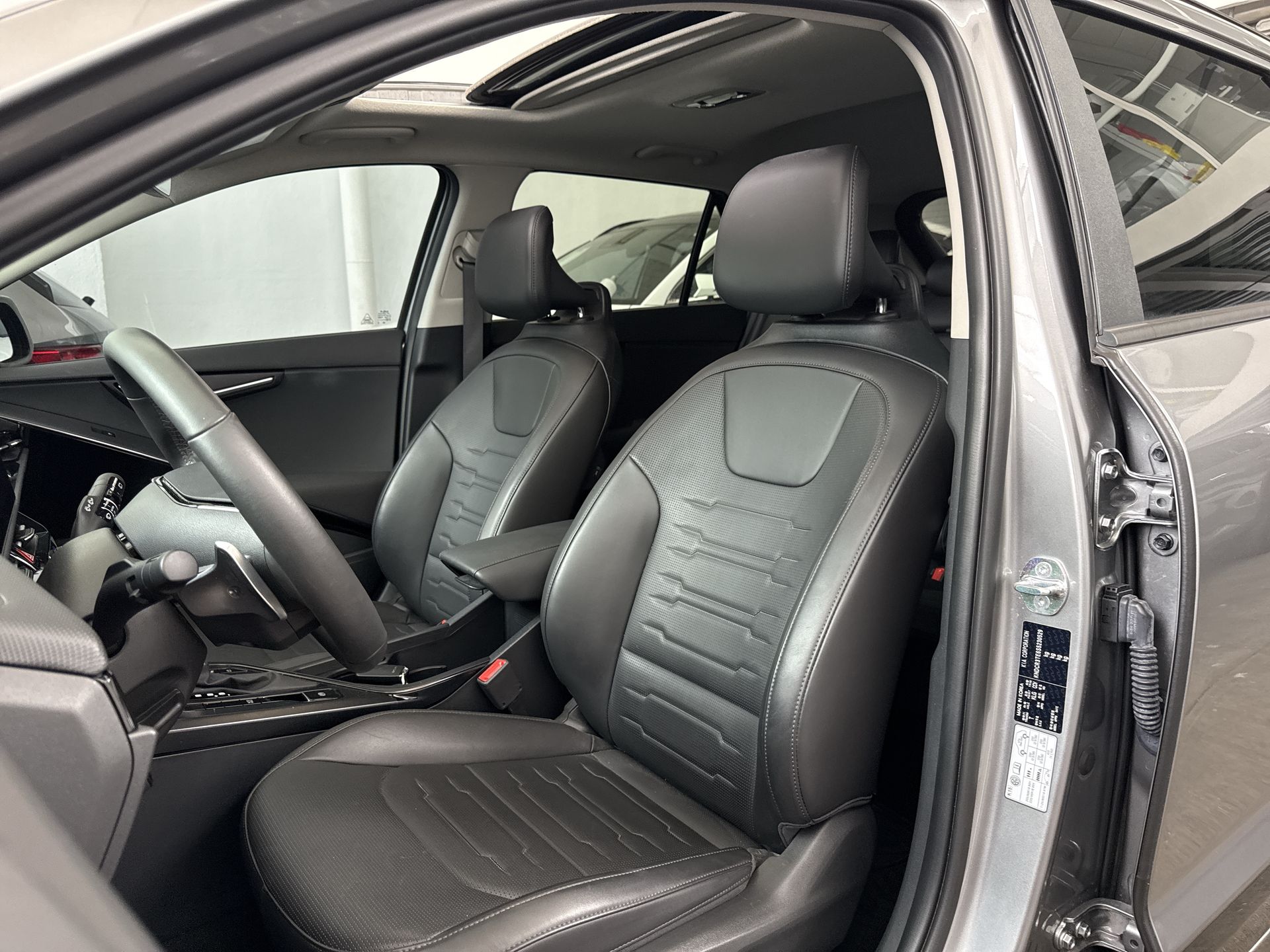 2025 Kia NIRO EX