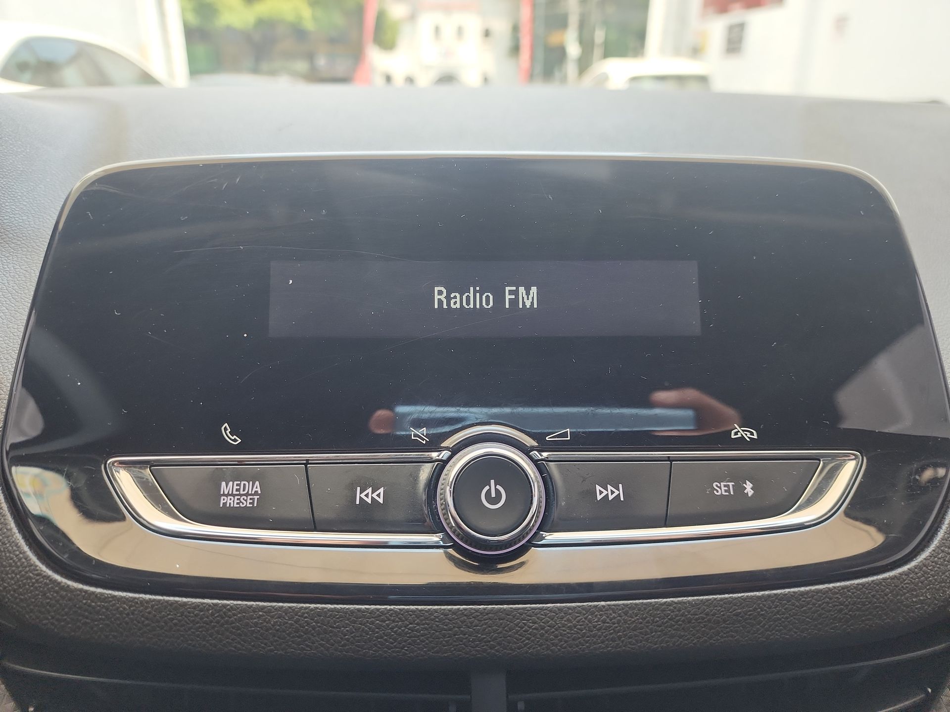 2023 Chevrolet ONIX LS B