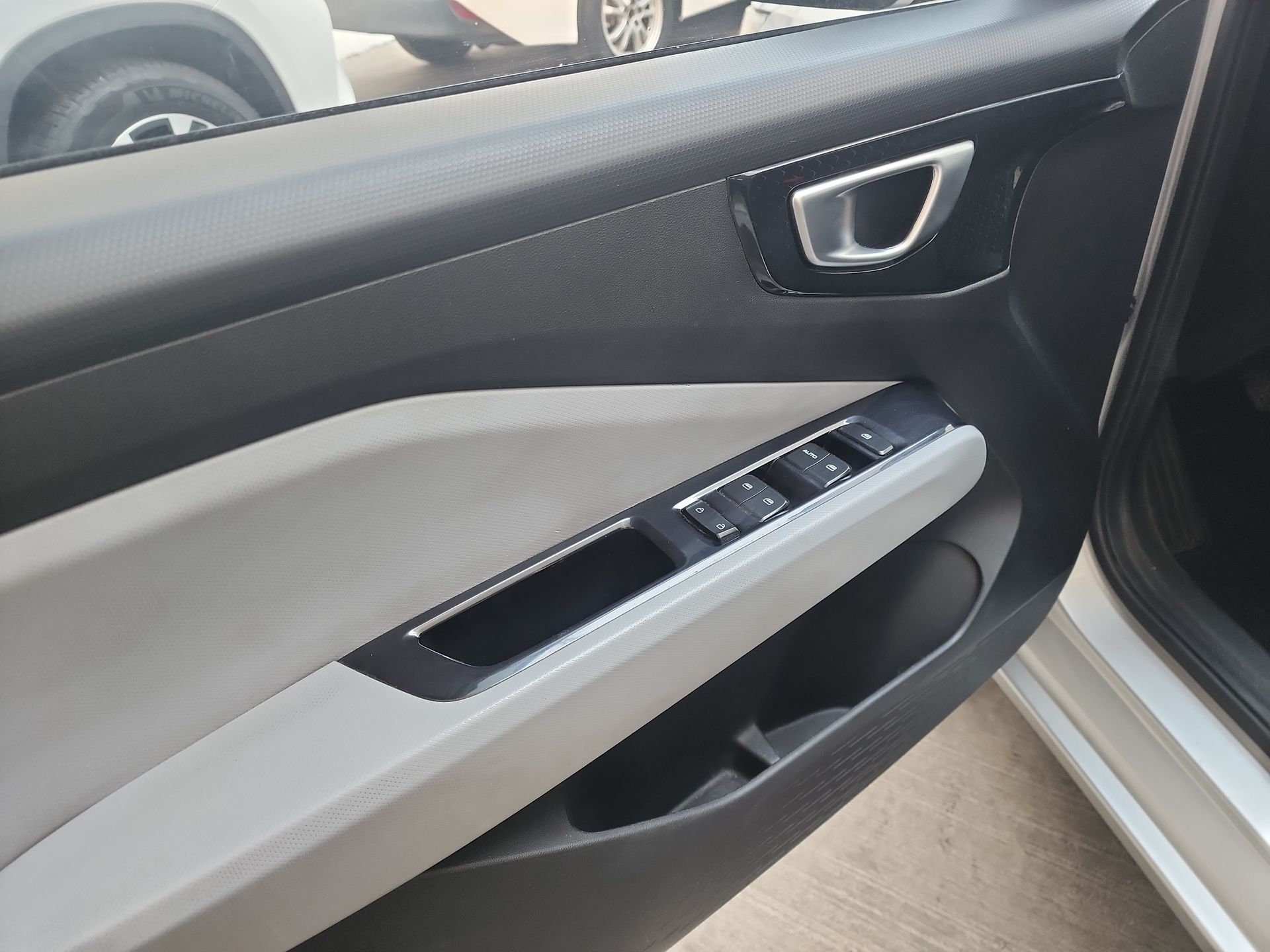 2024 Chevrolet AVEO LT MANUAL