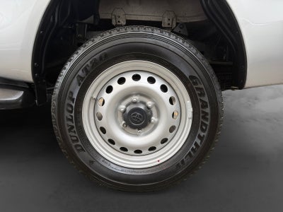 2026 Toyota HILUX D-CAB BASE