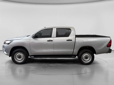 2026 Toyota HILUX D-CAB BASE