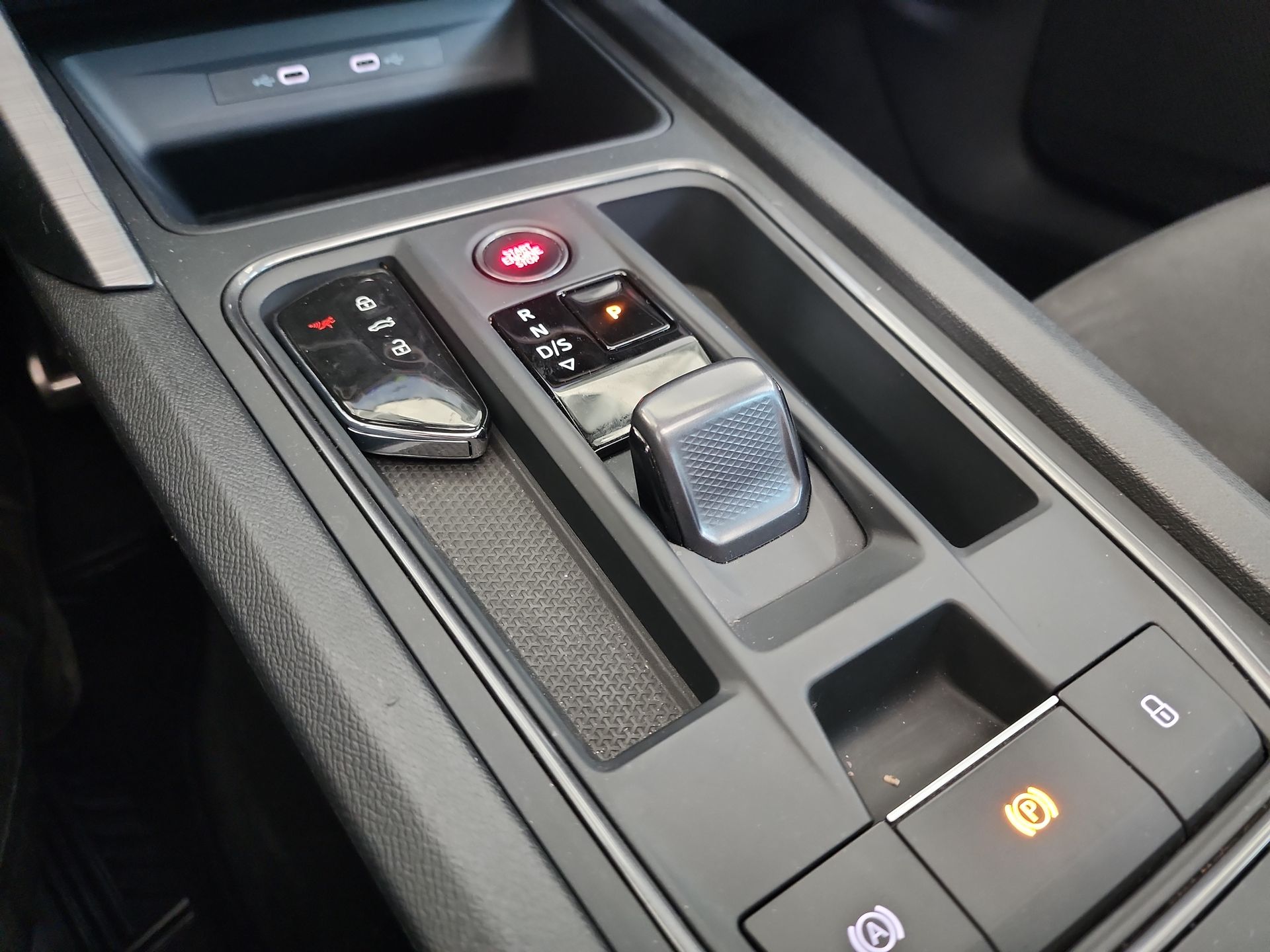 2024 CUPRA LEON LEÓN 190HP DSG