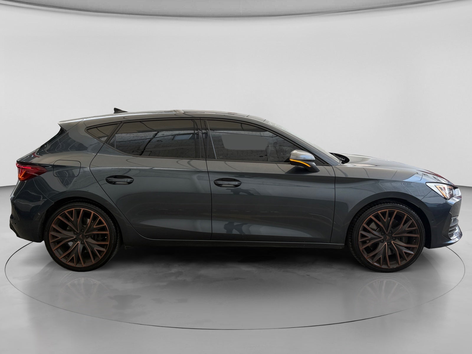 2024 CUPRA LEON LEÓN 300HP DSG
