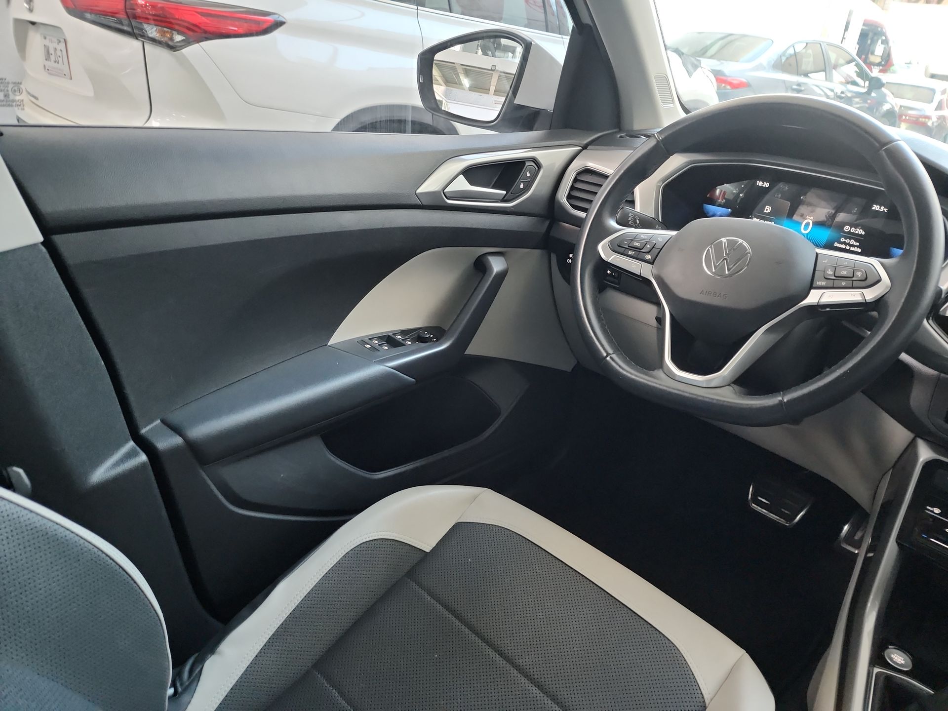 2023 Volkswagen TAIGUN TSI HIGHLINE