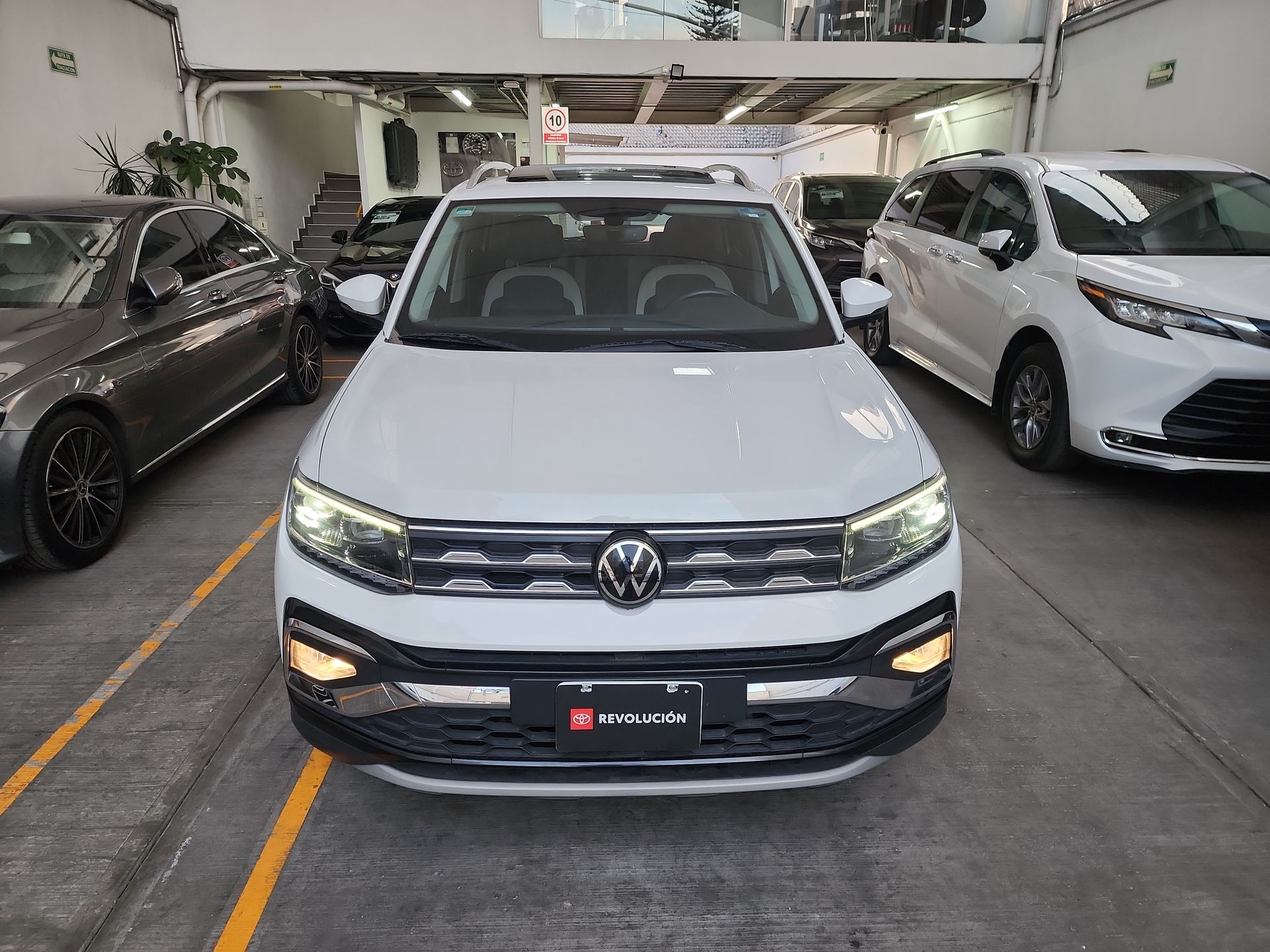 2023 Volkswagen TAIGUN TSI HIGHLINE