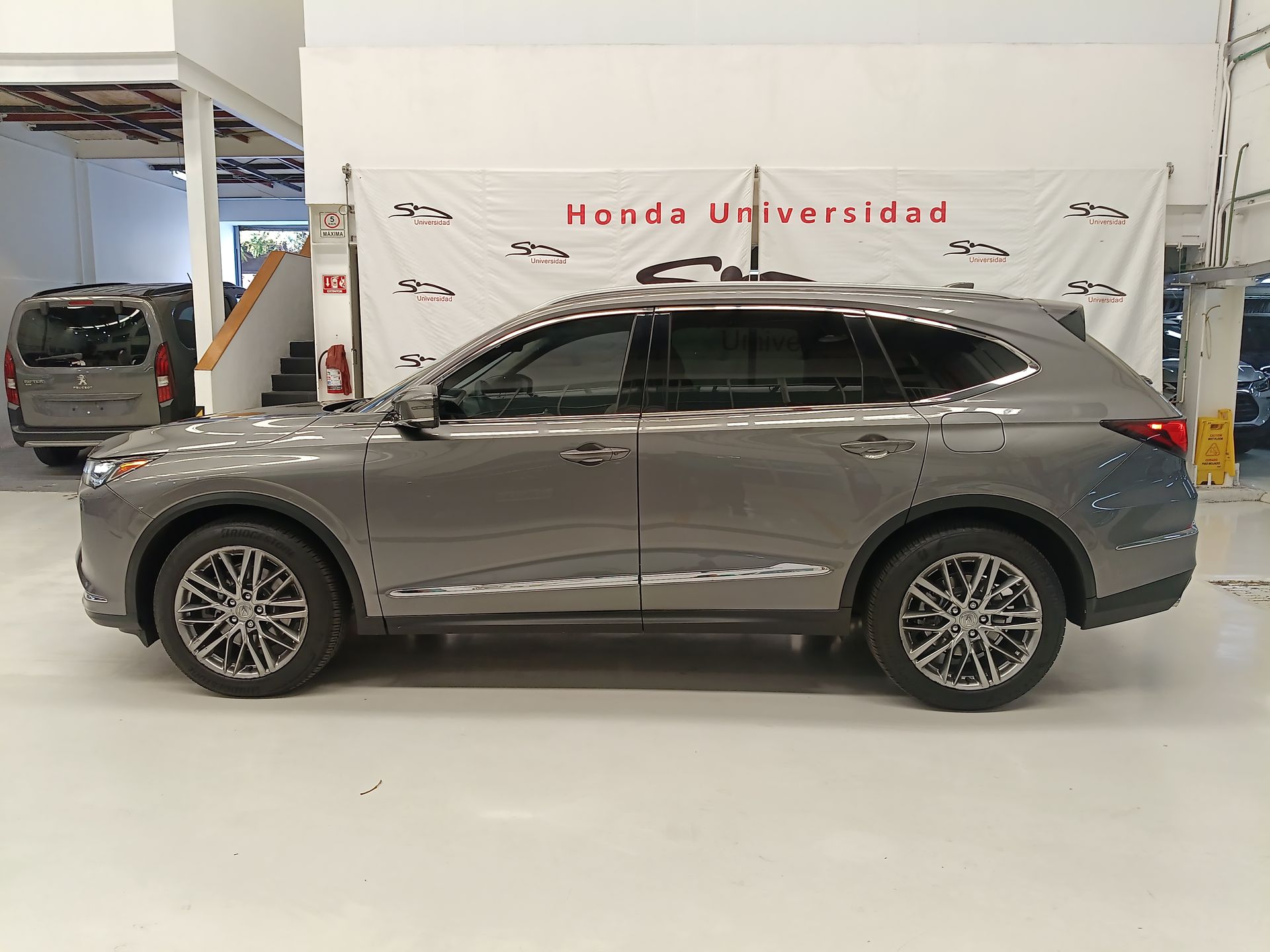 2024 Acura MDX ADVANCE