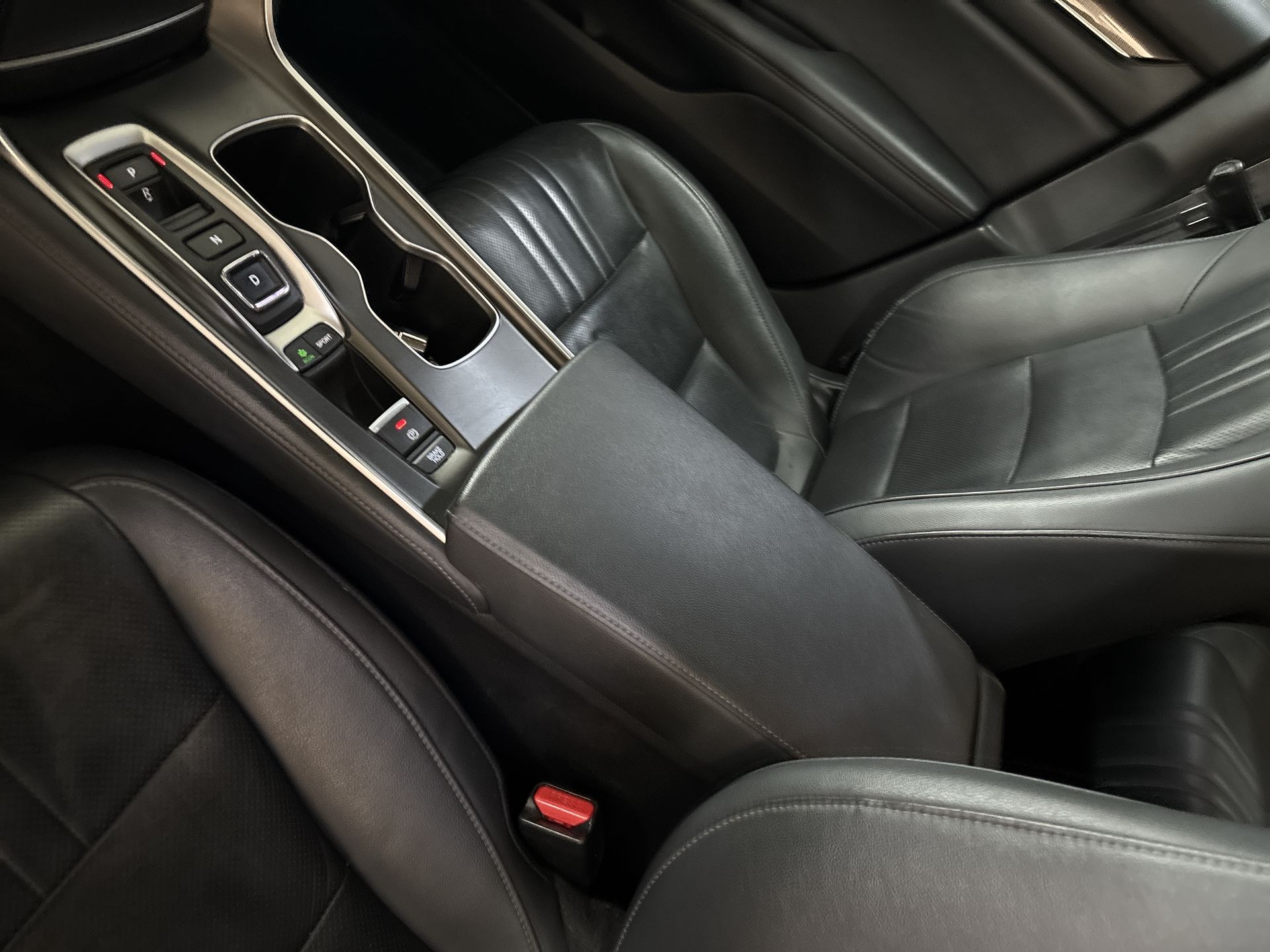 2022 Honda ACCORD TOURING