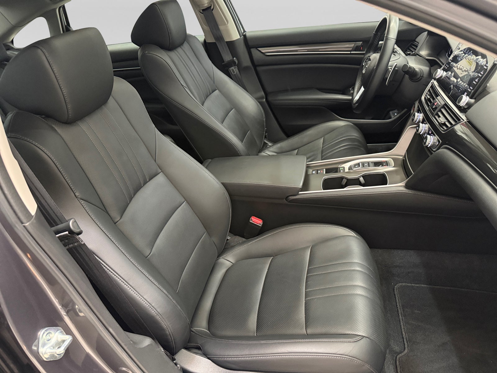 2022 Honda ACCORD TOURING