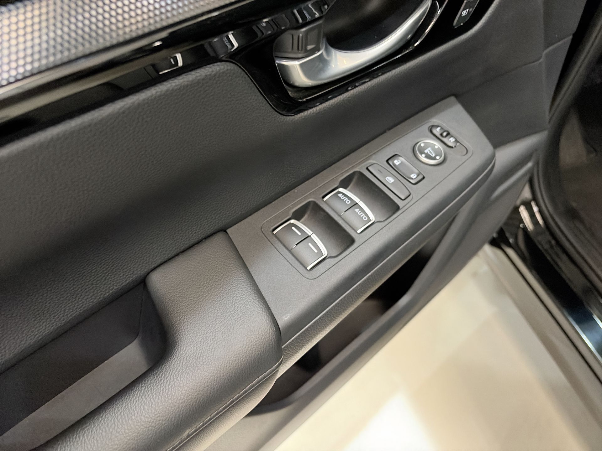 2023 Honda CR-V TURBO PLUS