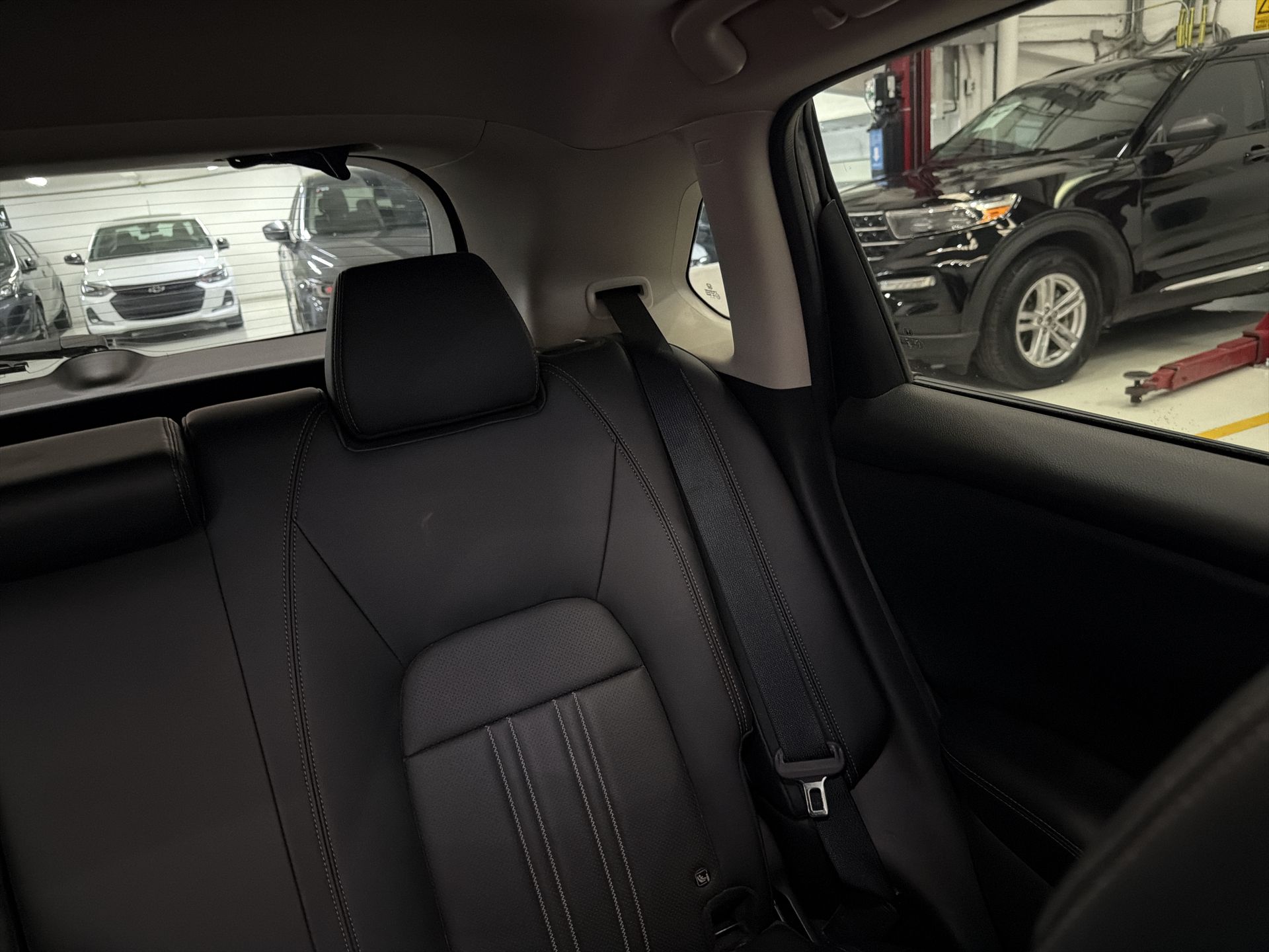 2023 Honda HR-V TOURING