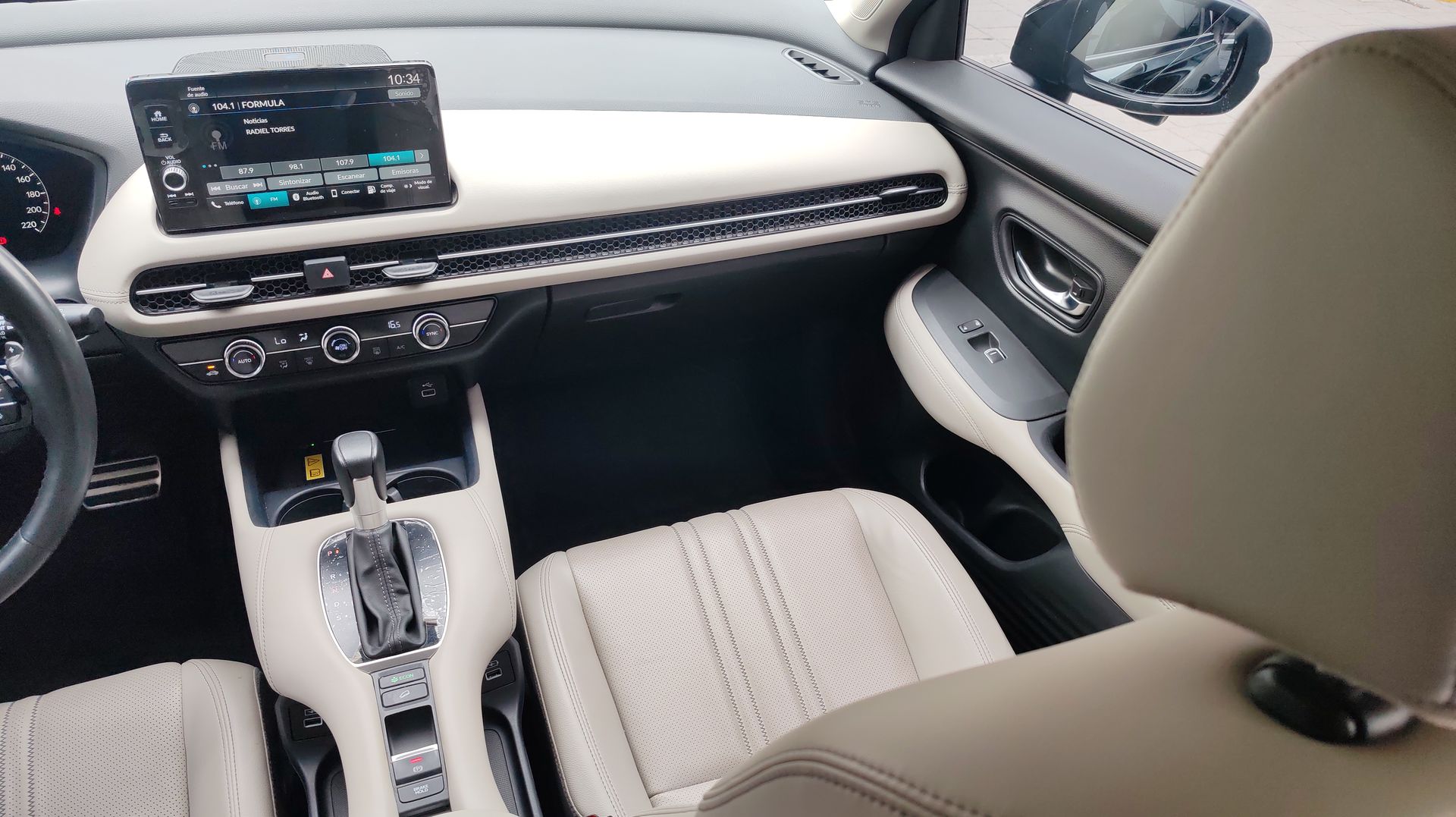 2023 Honda HR-V TOURING
