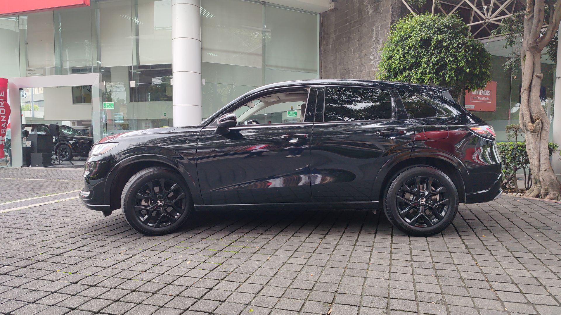 2023 Honda HR-V TOURING