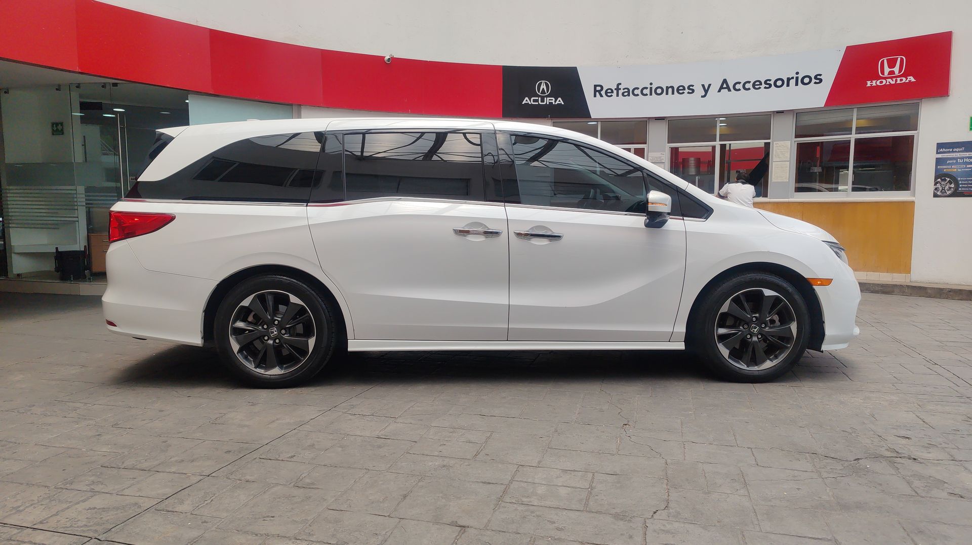 2024 Honda ODYSSEY TOURING