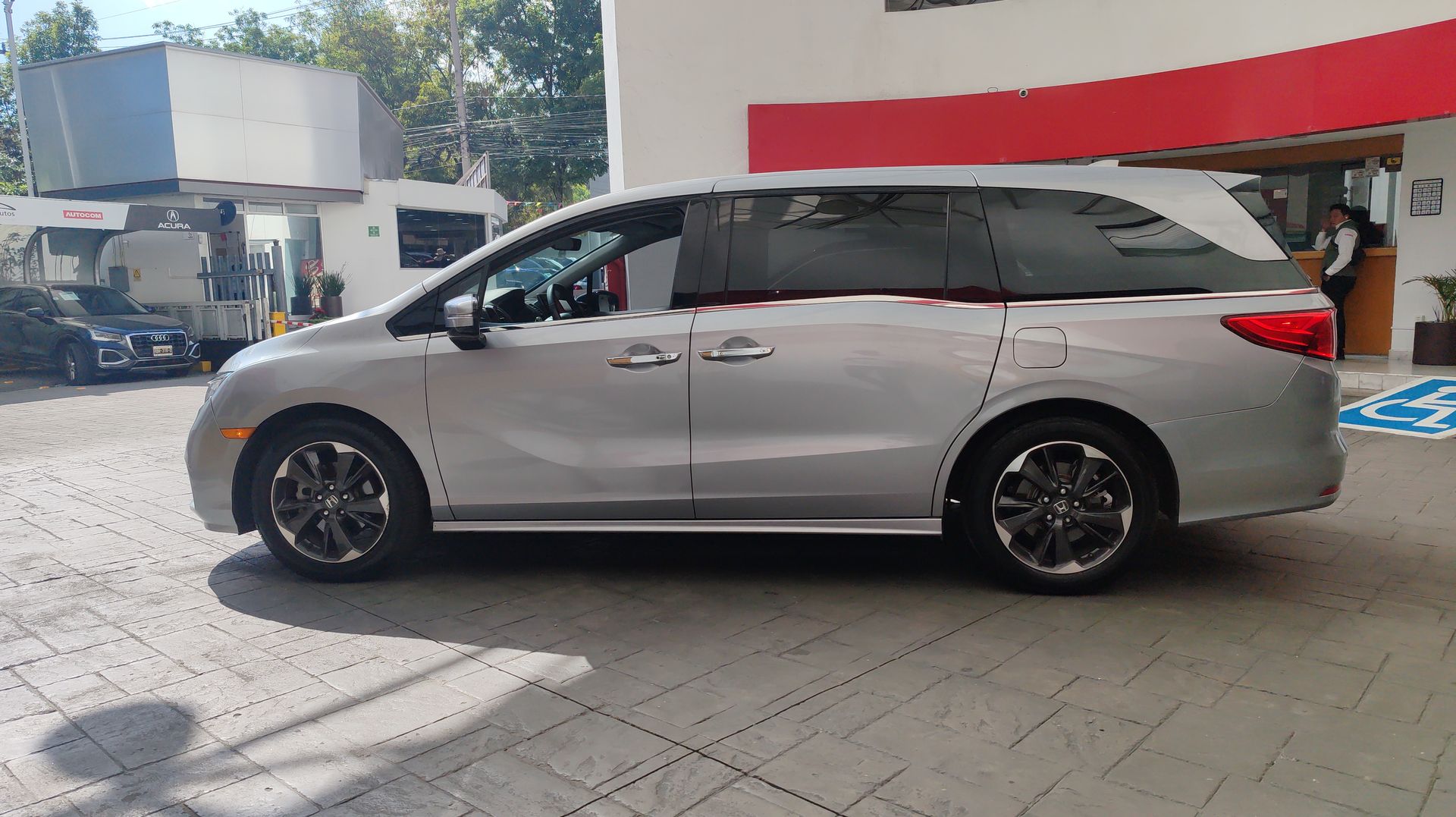 2023 Honda ODYSSEY TOURING