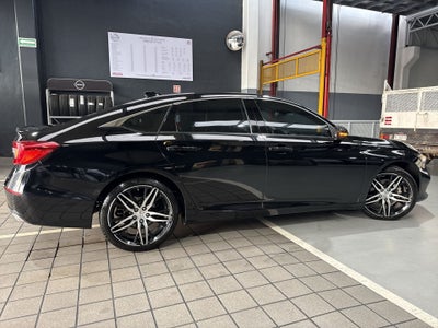 2022 Honda ACCORD TOURING